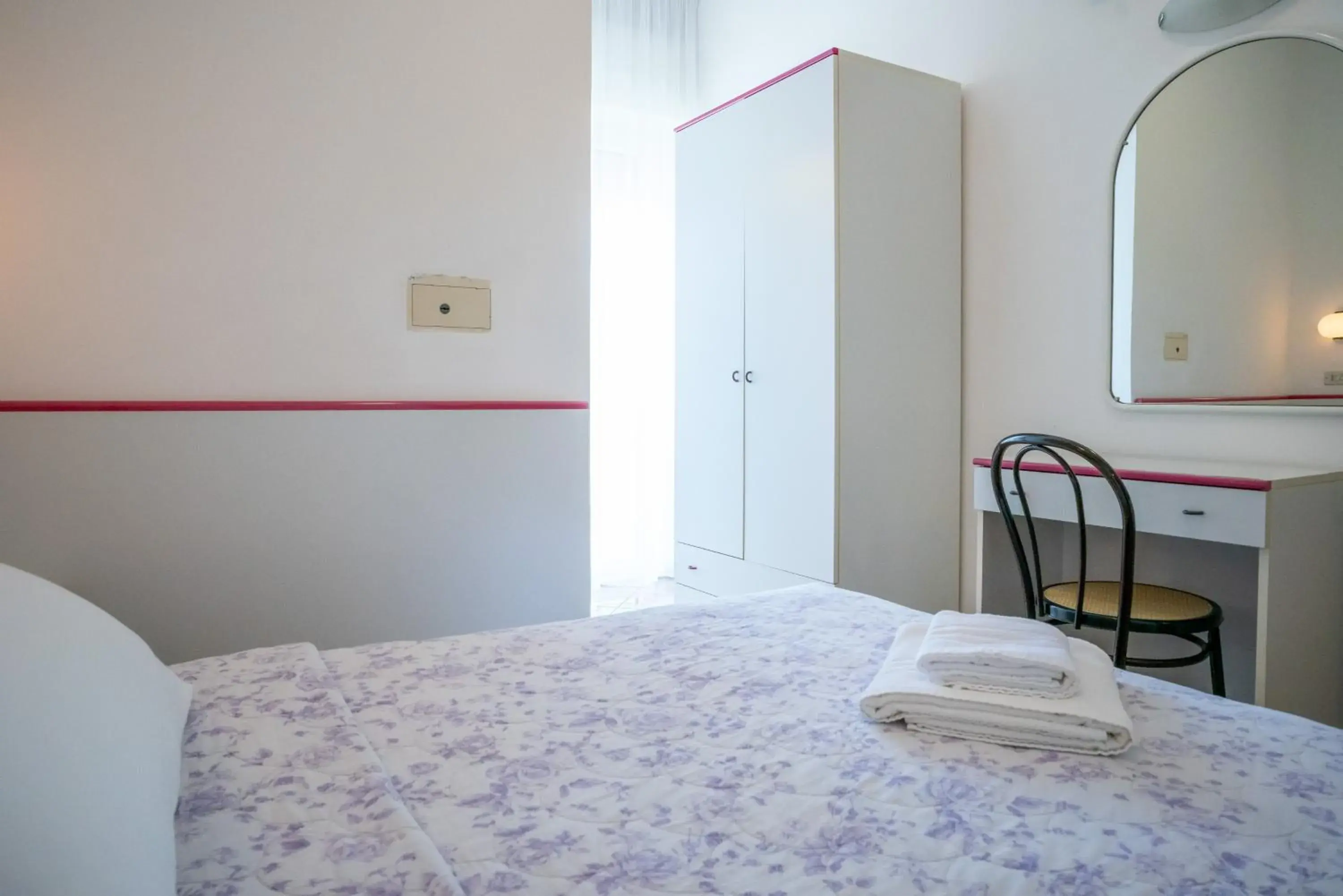 Photo of the whole room, Bed in Hotel Radar Photo of the whole room, Bed in Hotel Radar