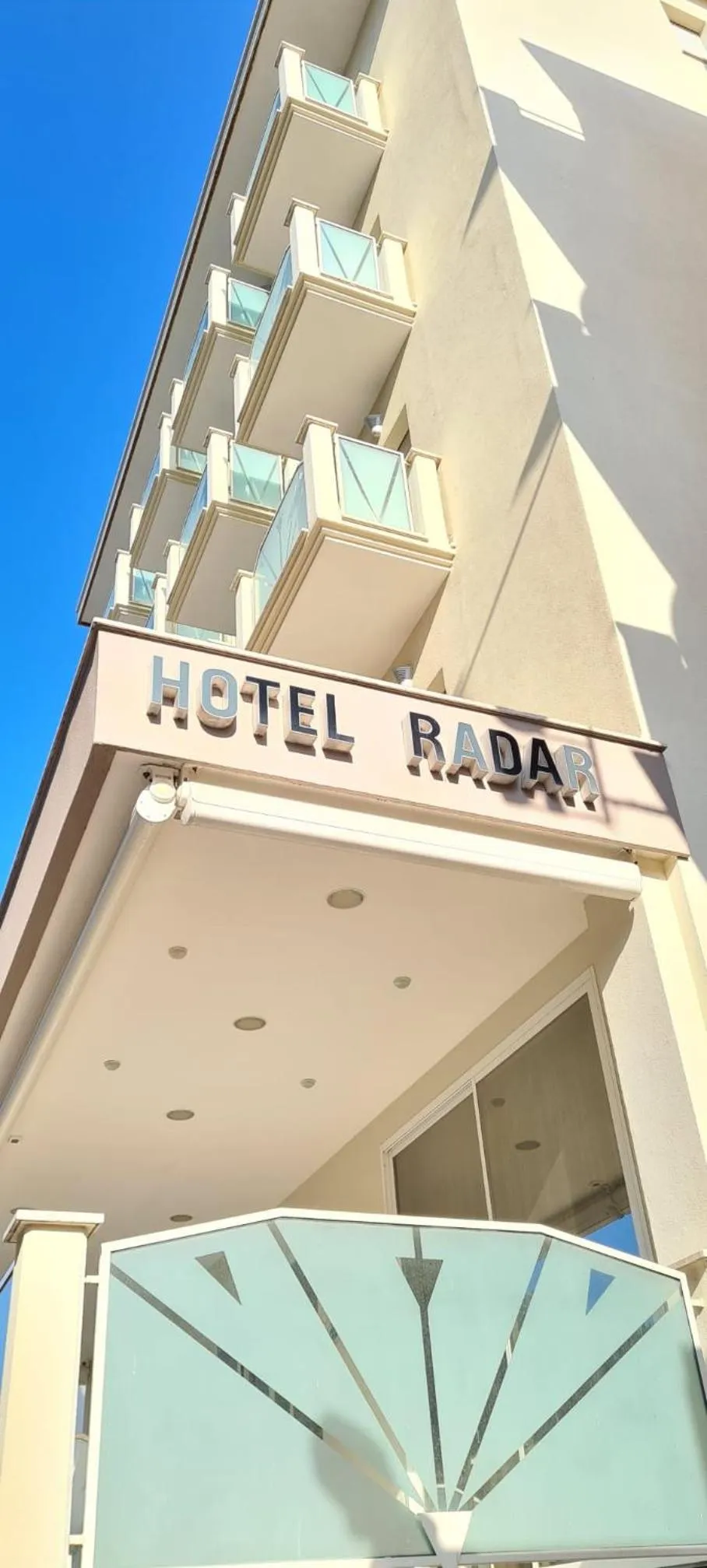 Property building in Hotel Radar