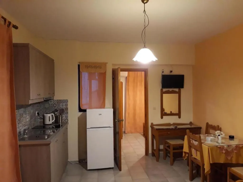 kitchen in Amaryllis Hotel