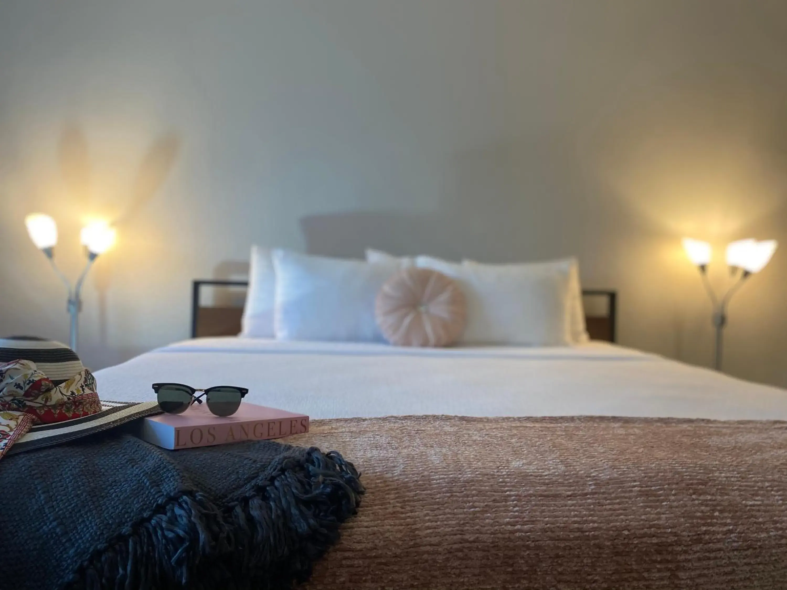 Bed in Glendale Express Hotel Los Angeles Bed in Glendale Express Hotel Los Angeles