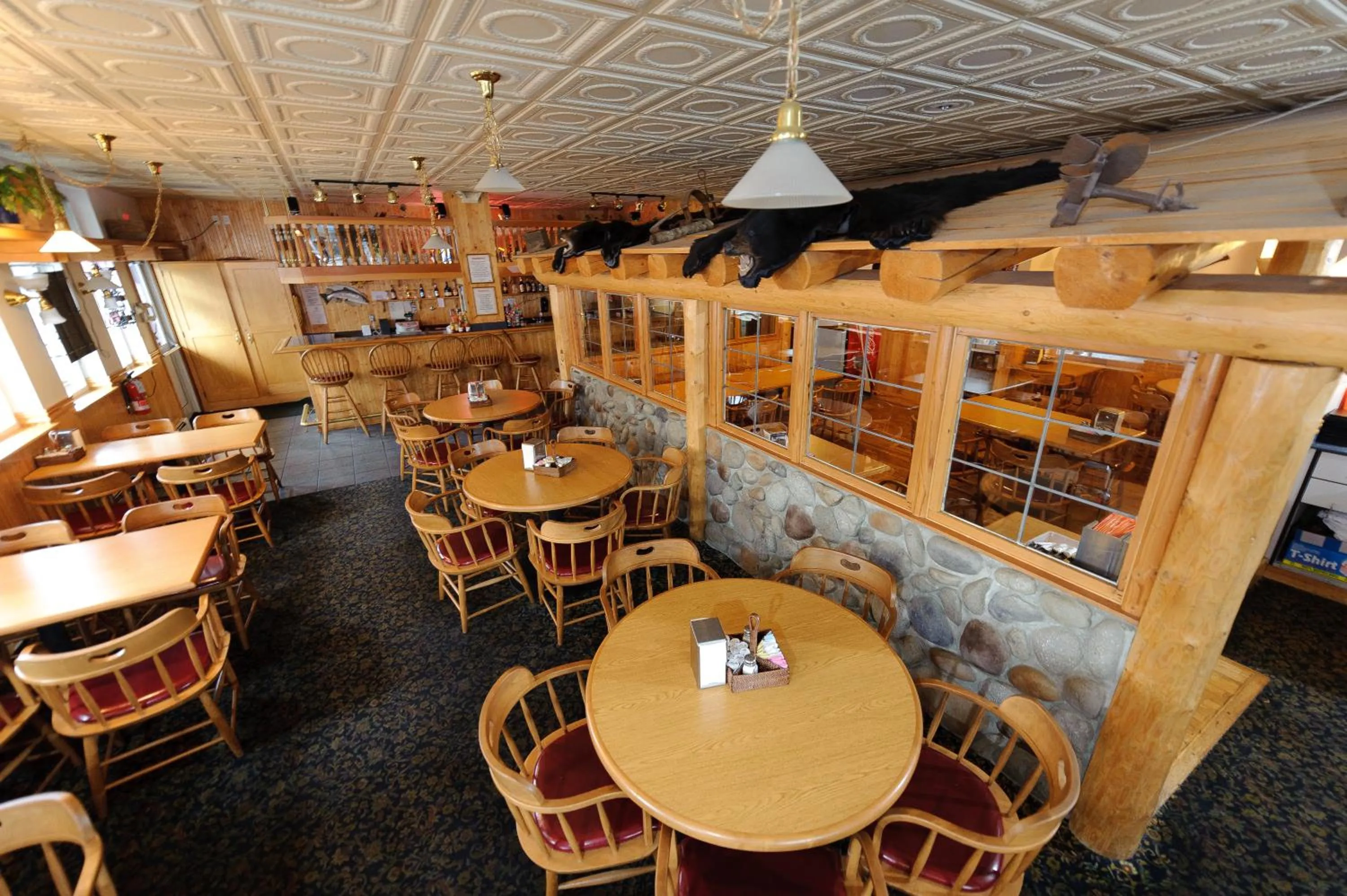 Restaurant/places to eat in Frontier Suites Hotel in Juneau