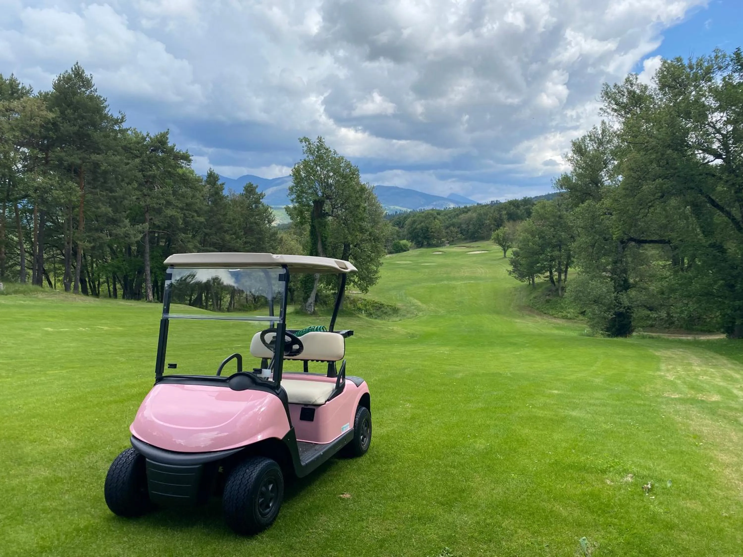 Golfcourse in Golf Resort de Digne-les-bains by Adonis