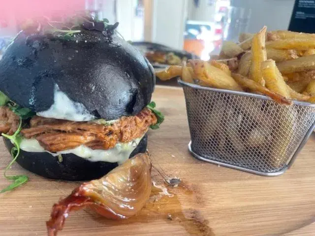 Restaurant/places to eat in Golf Resort de Digne-les-bains by Adonis Restaurant/places to eat in Golf Resort de Digne-les-bains by Adonis