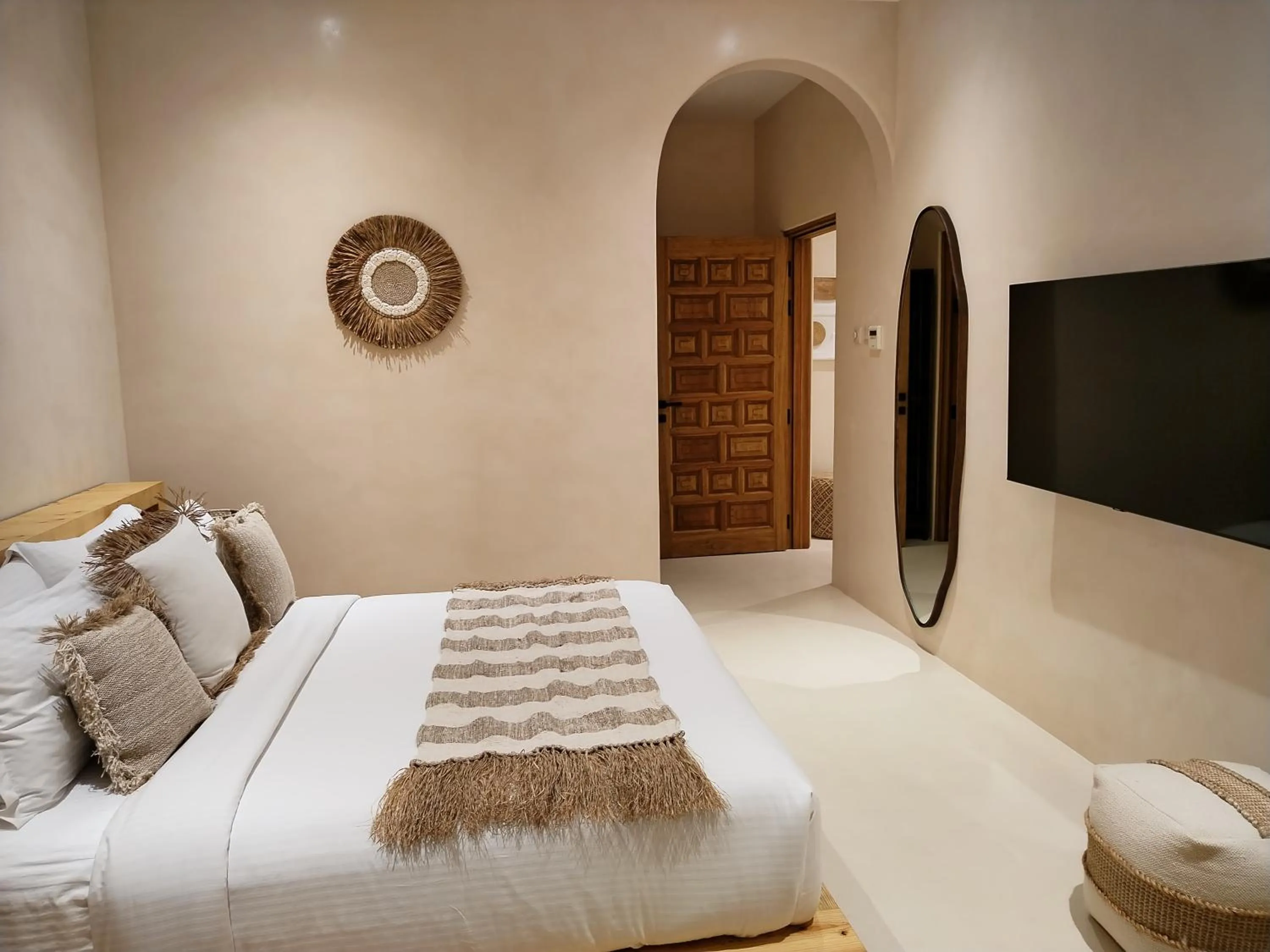 Bedroom, Bed in Umm Al Quwain Beach Hotel