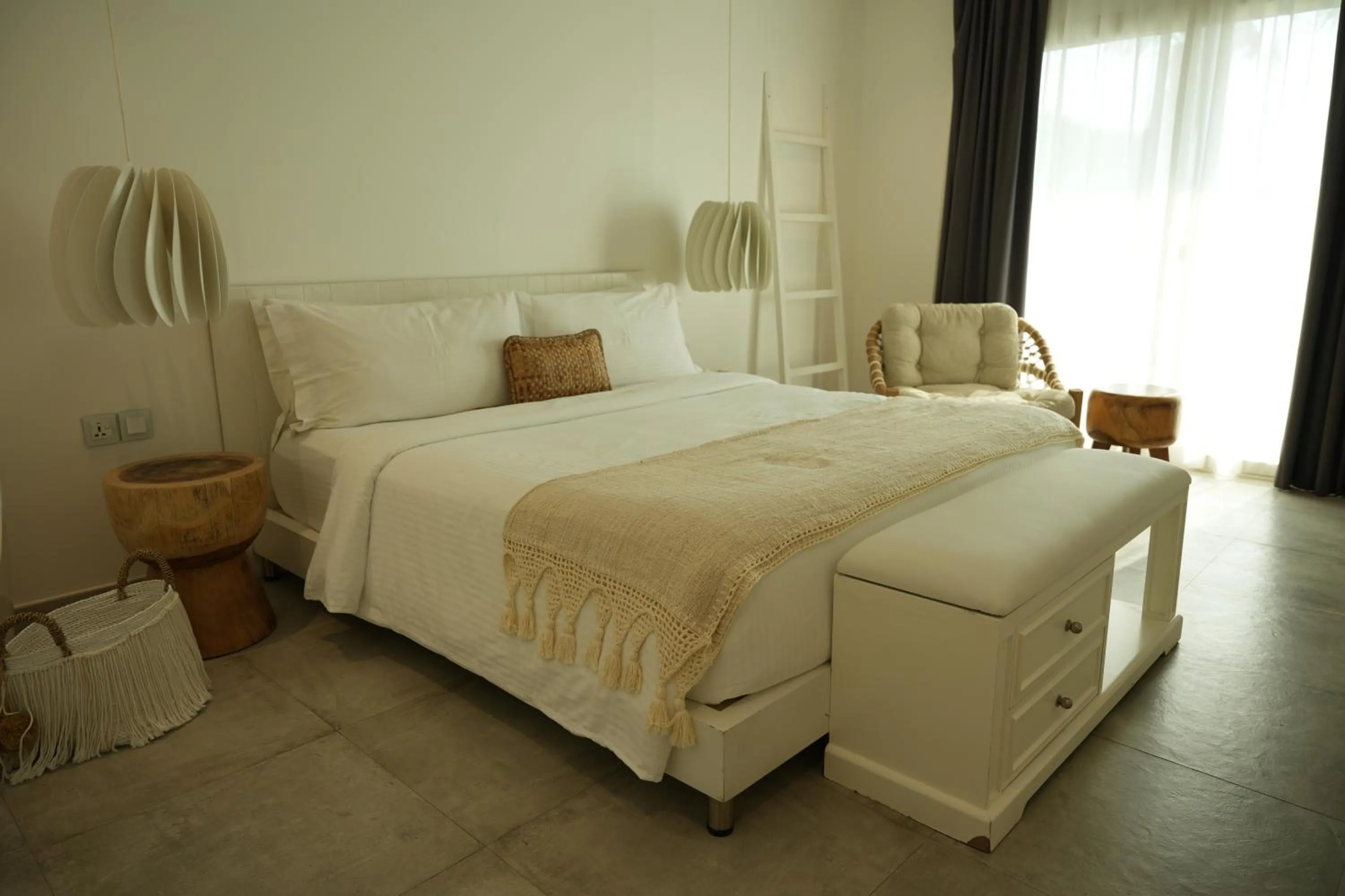 Bedroom, Bed in Umm Al Quwain Beach Hotel
