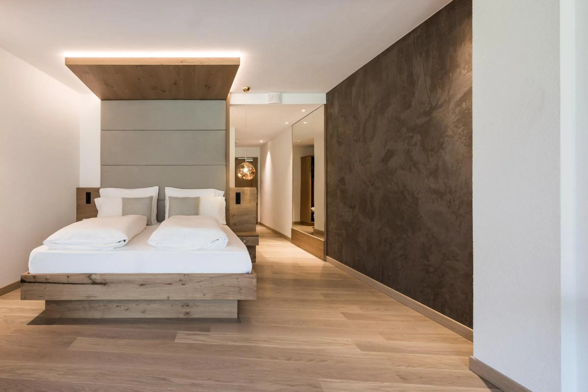 Photo of the whole room, Bed in Hotel Petrus