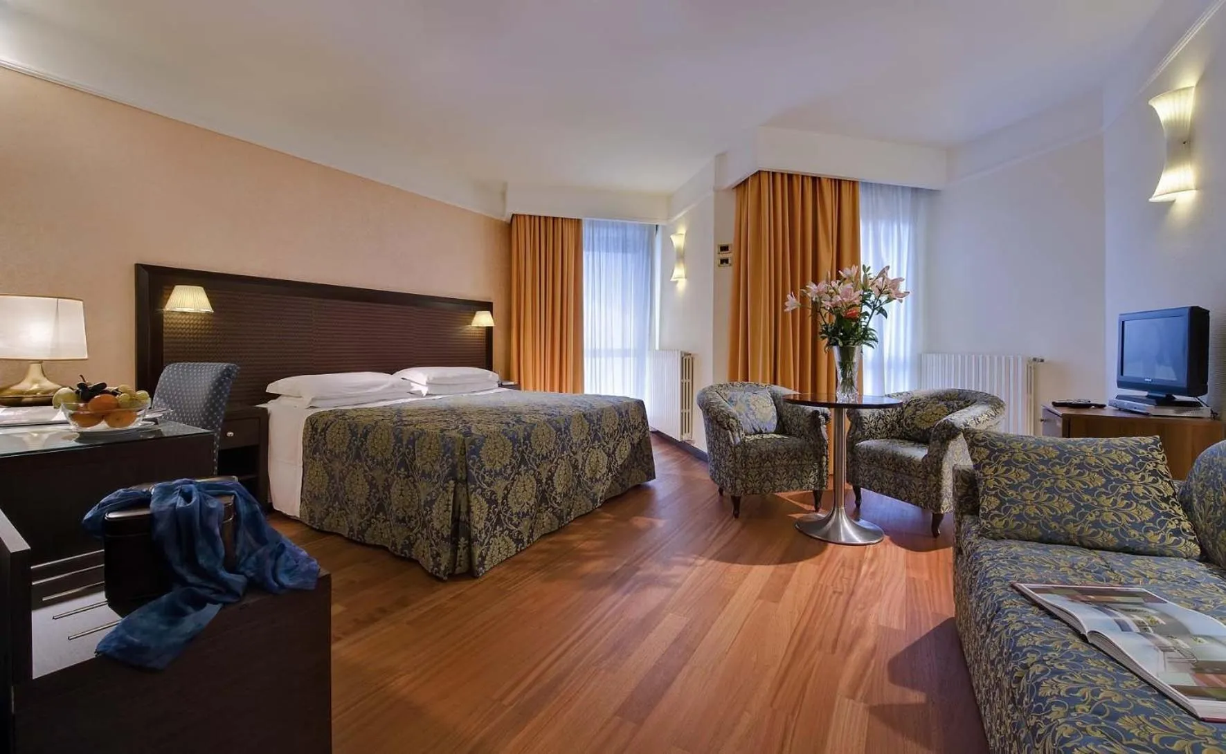 Photo of the whole room, Bed in Hotel Petrarca Terme