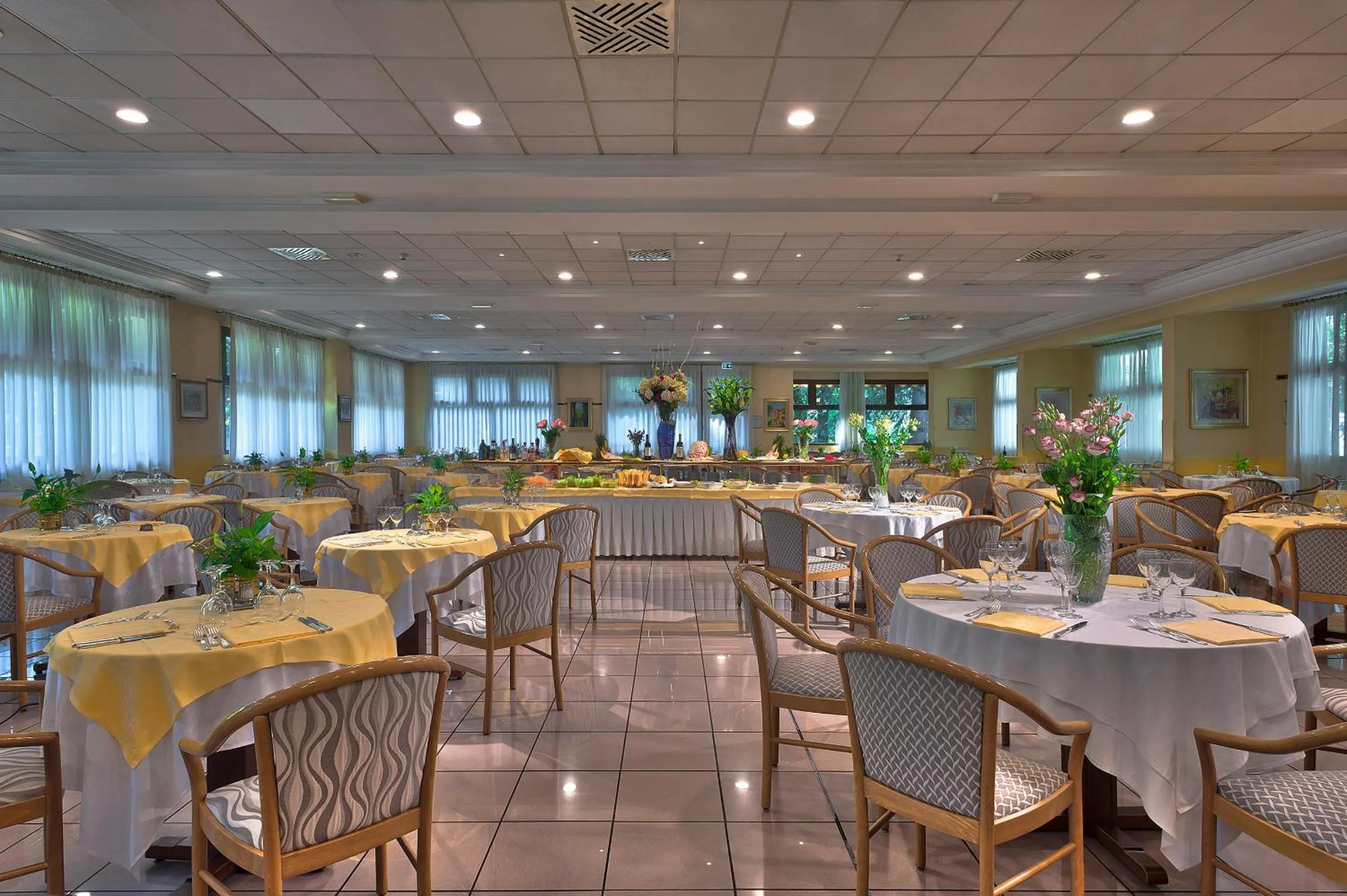 Restaurant/places to eat in Hotel Petrarca Terme