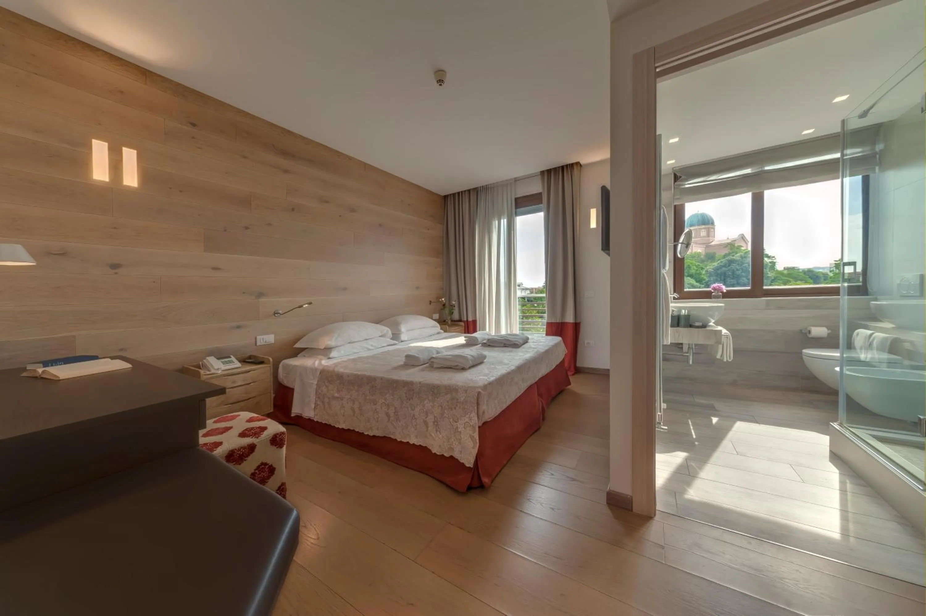 Bedroom, Bed in Hotel Petrarca Terme