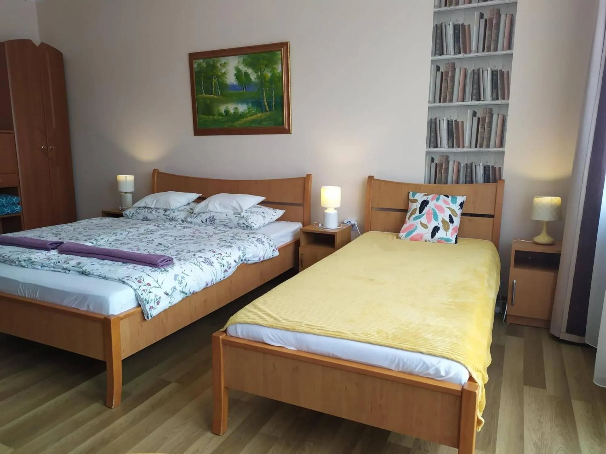 Bed in Szilvia Panzió Gyomaendrőd