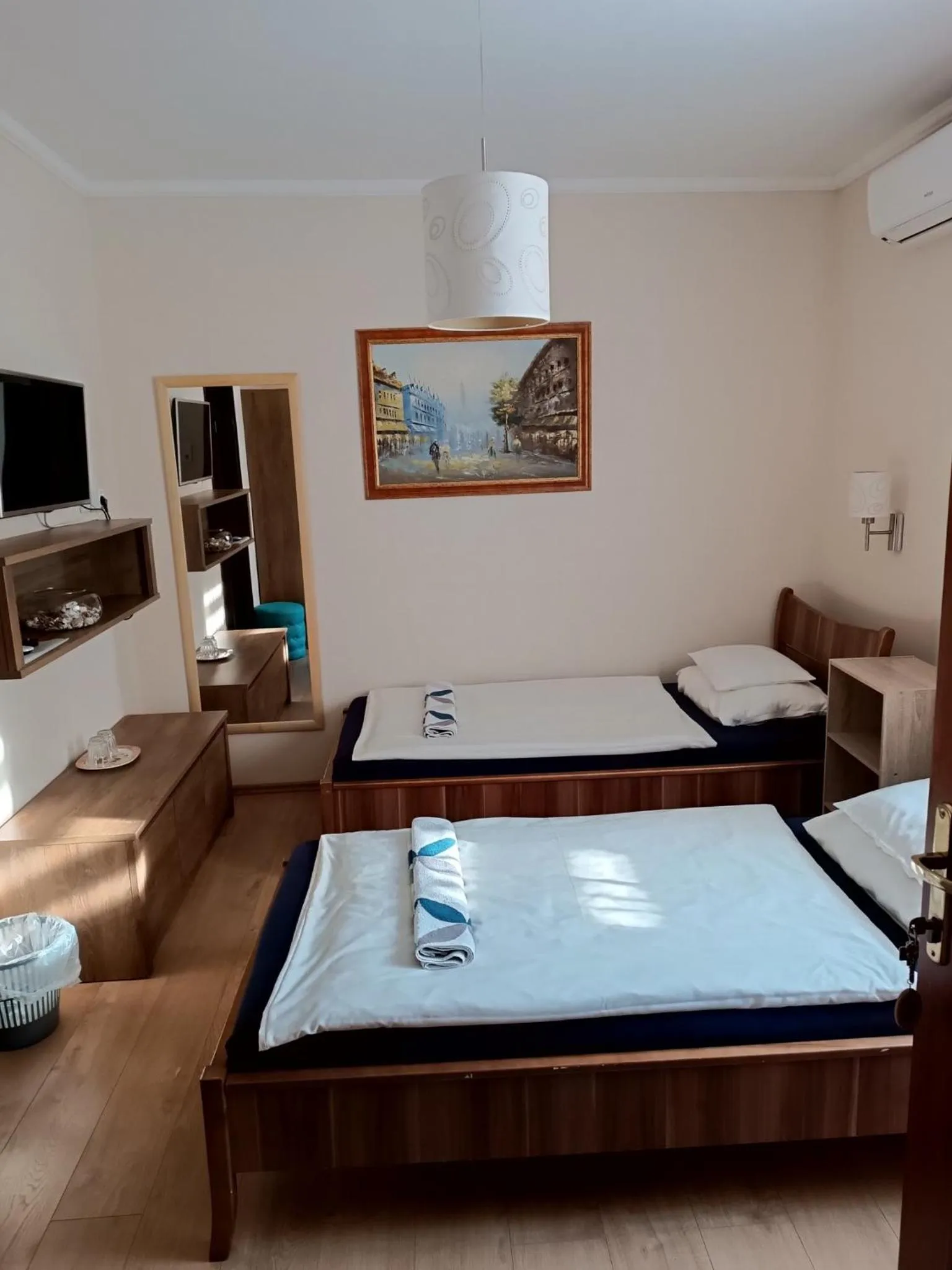 Bed in Szilvia Panzió Gyomaendrőd