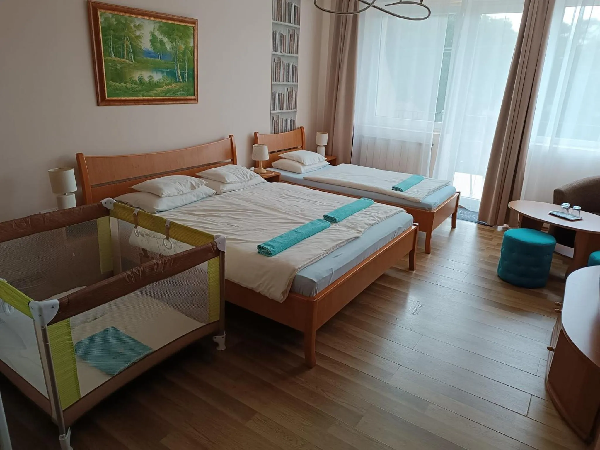 Bed in Szilvia Panzió Gyomaendrőd