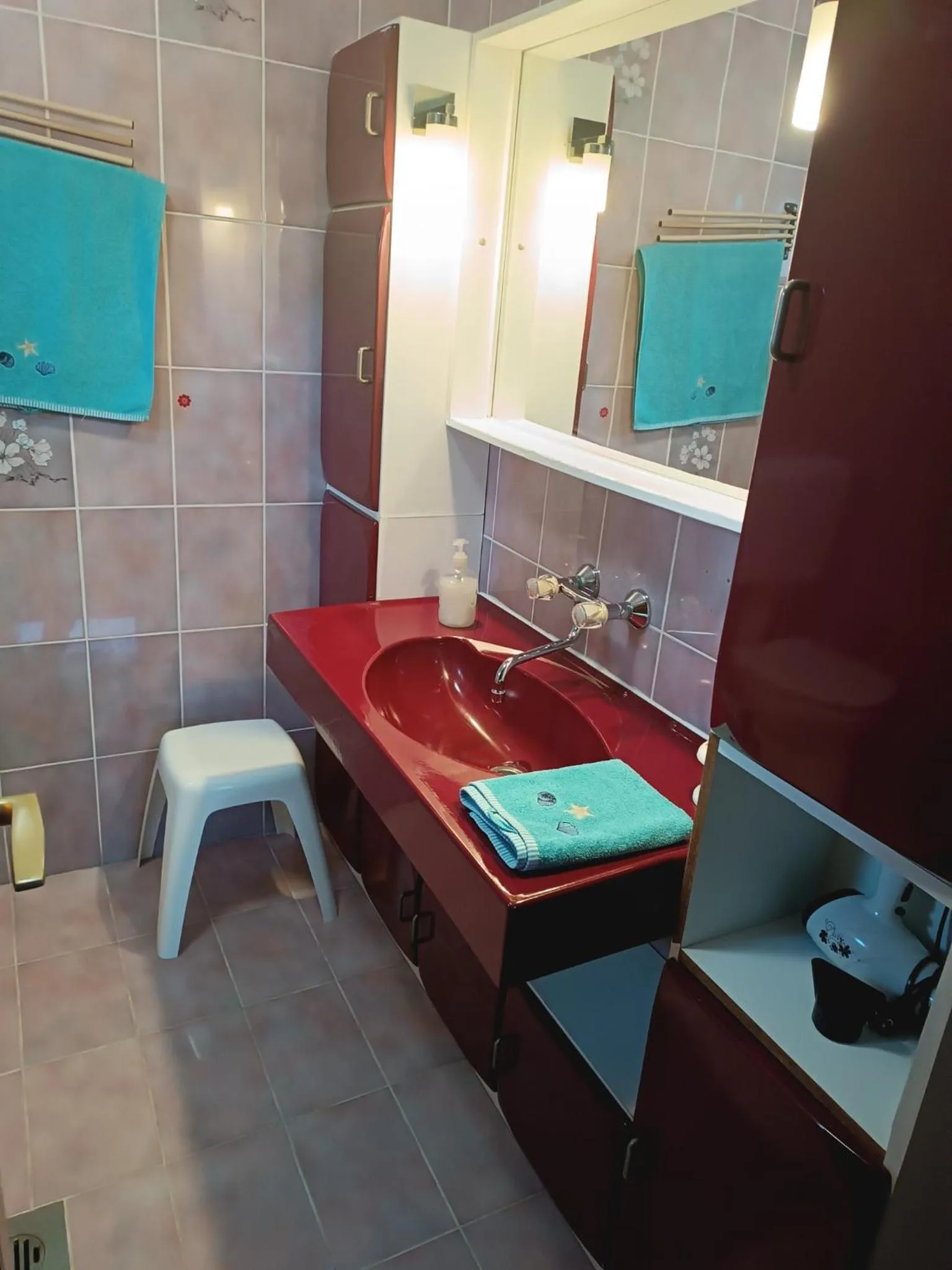 Shower in Szilvia Panzió Gyomaendrőd