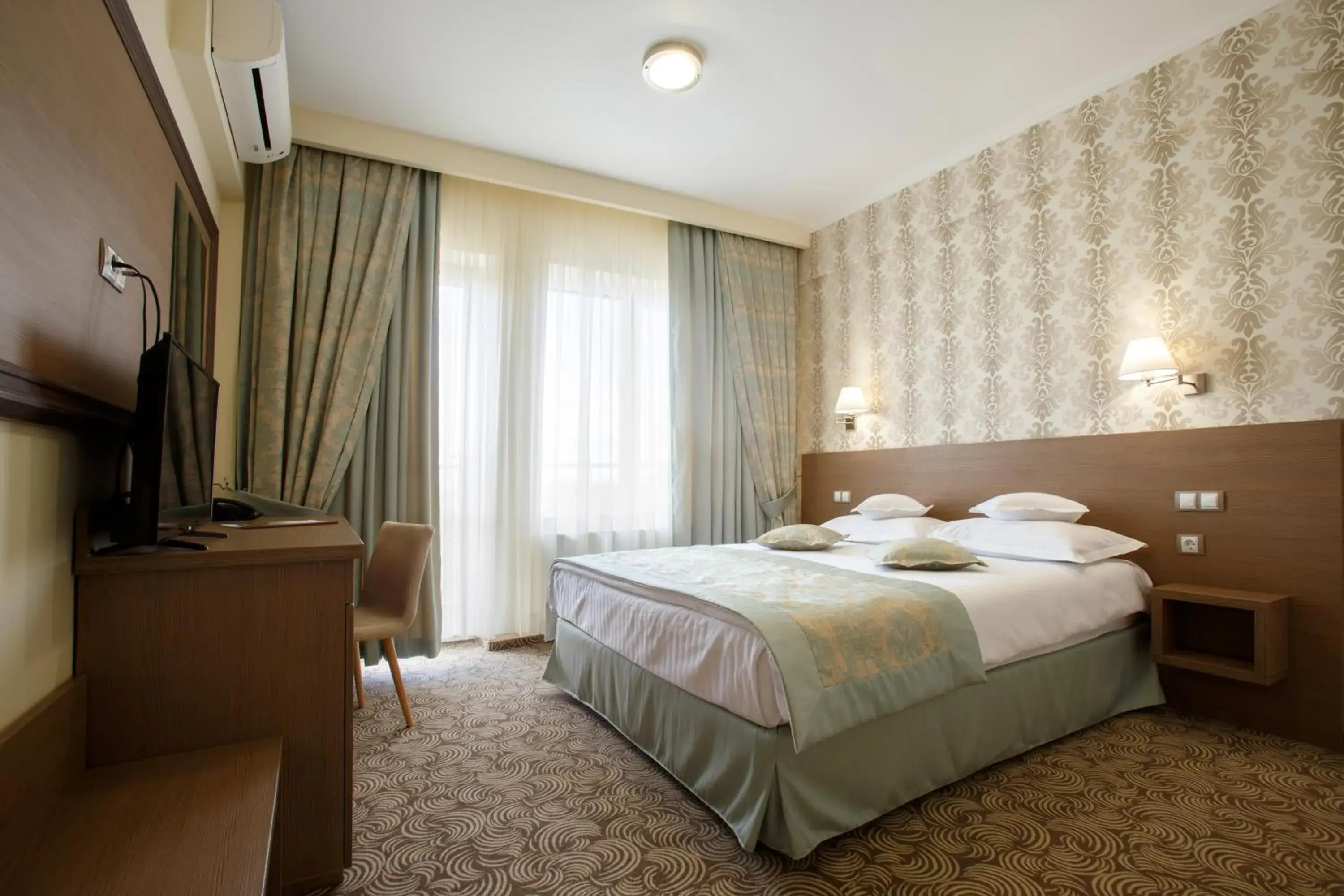 Superior Double Room with Balcony - single occupancy in Hotel Stil Superior Double Room with Balcony - single occupancy in Hotel Stil