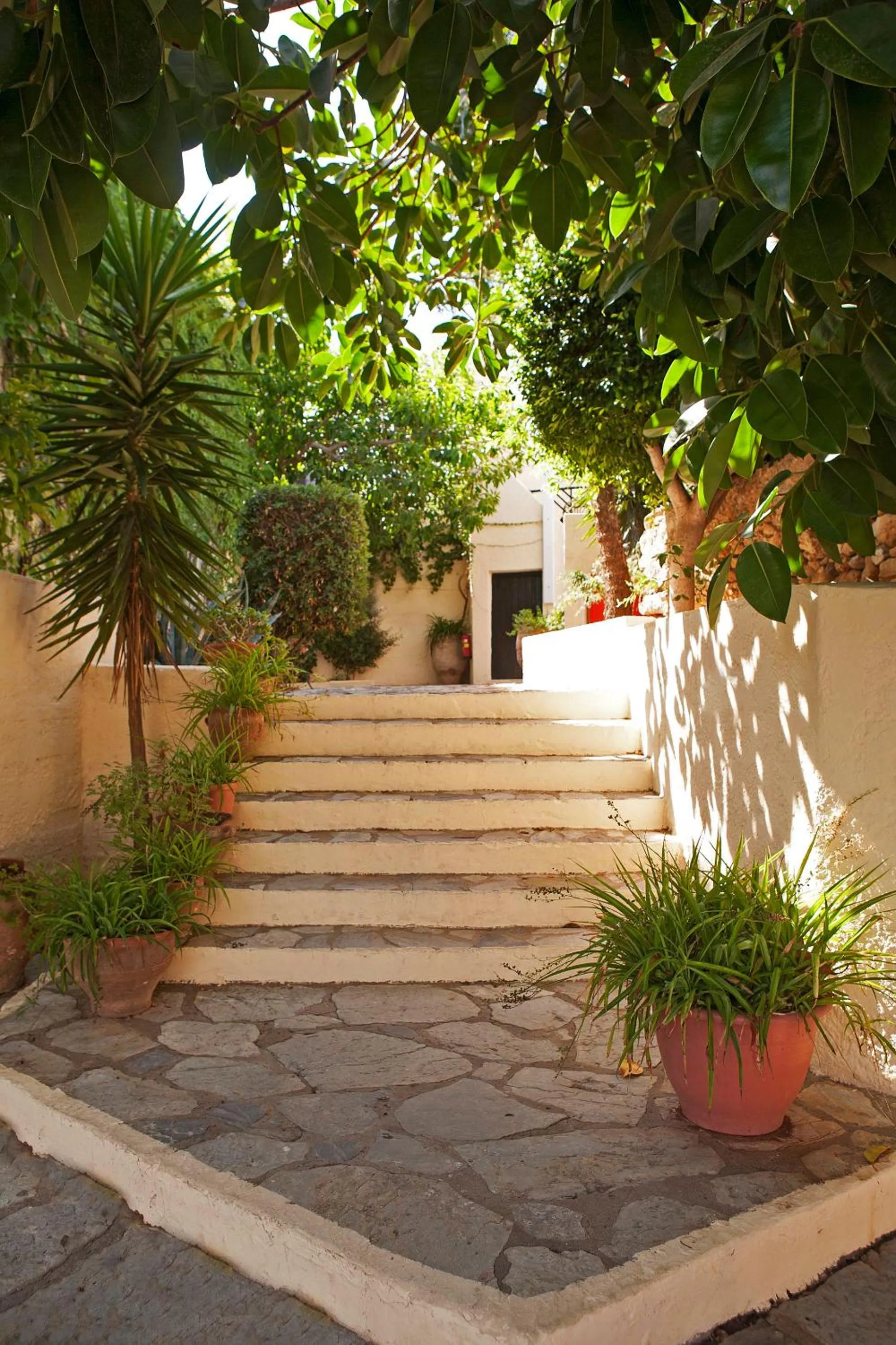 Garden in Sundance Apartments & Suites