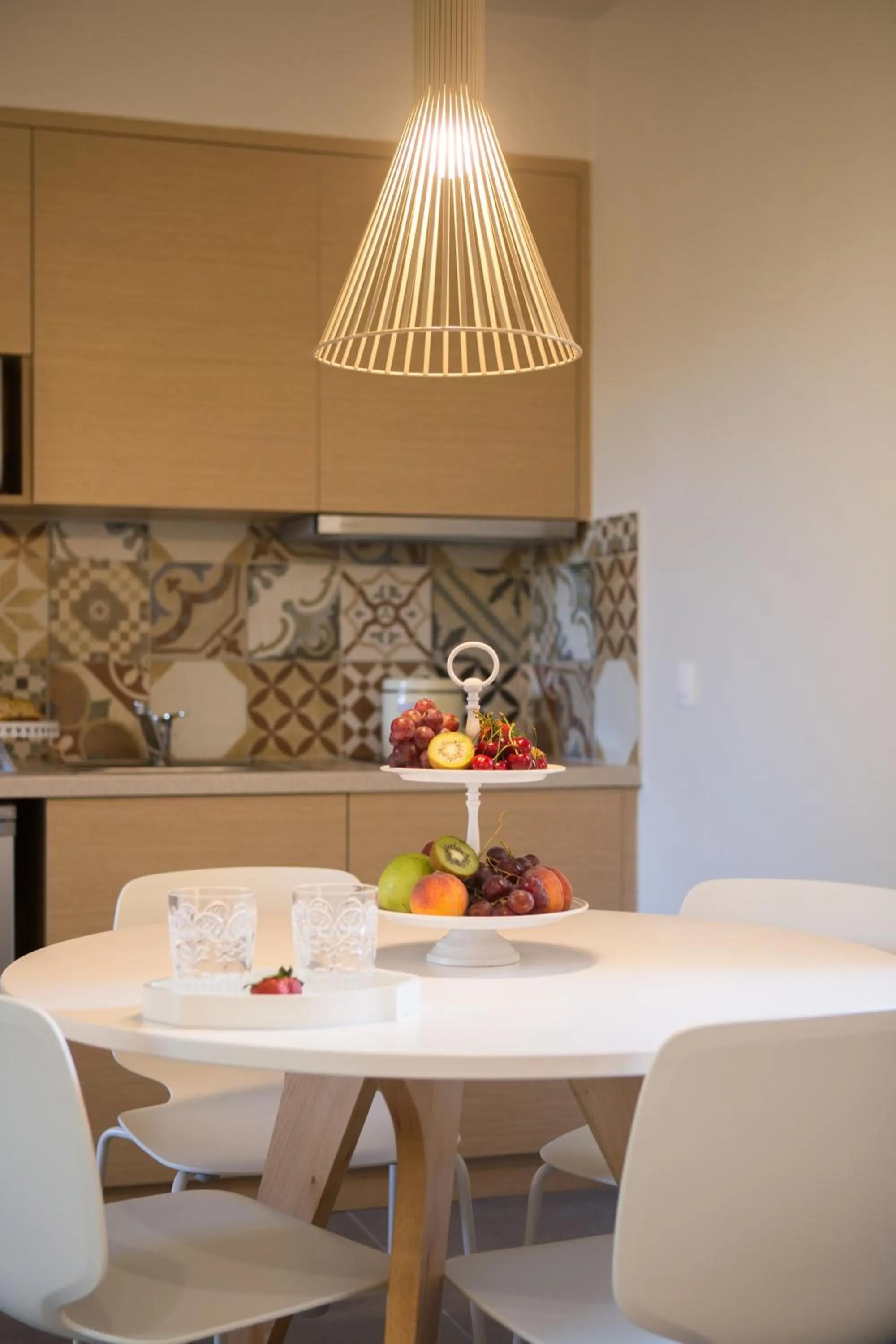 Kitchen or kitchenette in Sundance Apartments & Suites