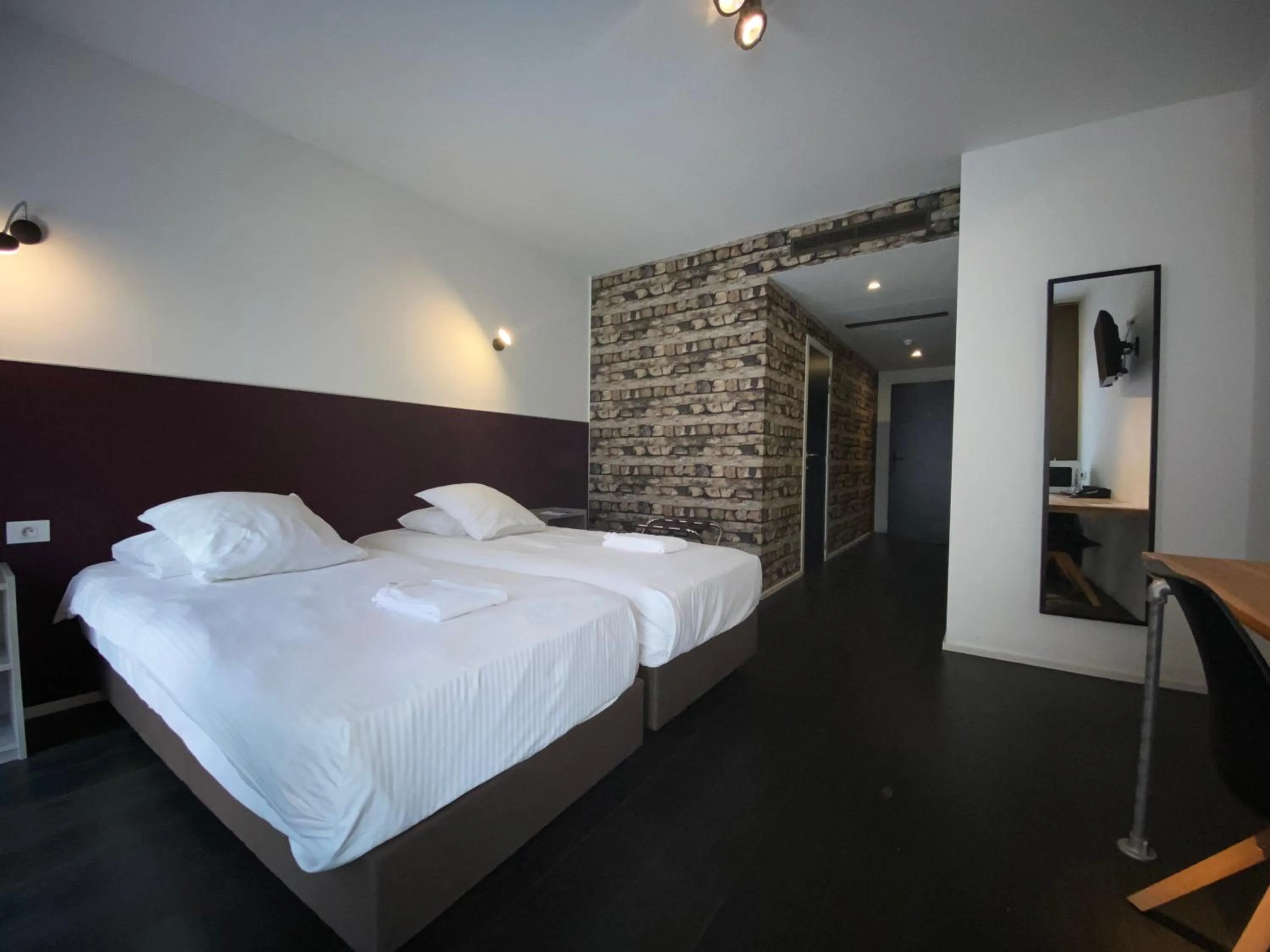 Bed in Hotel O Ieper