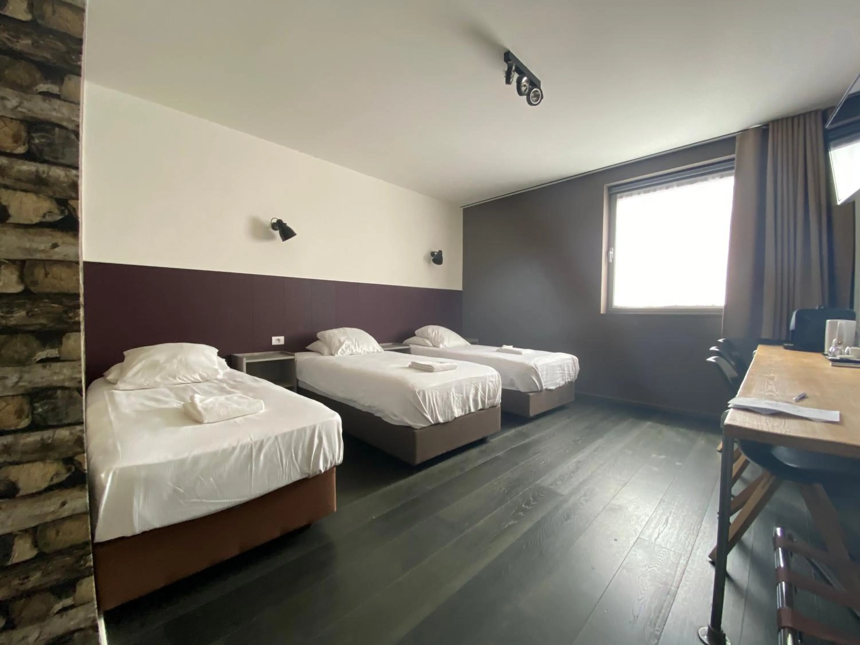 Bed in Hotel O Ieper