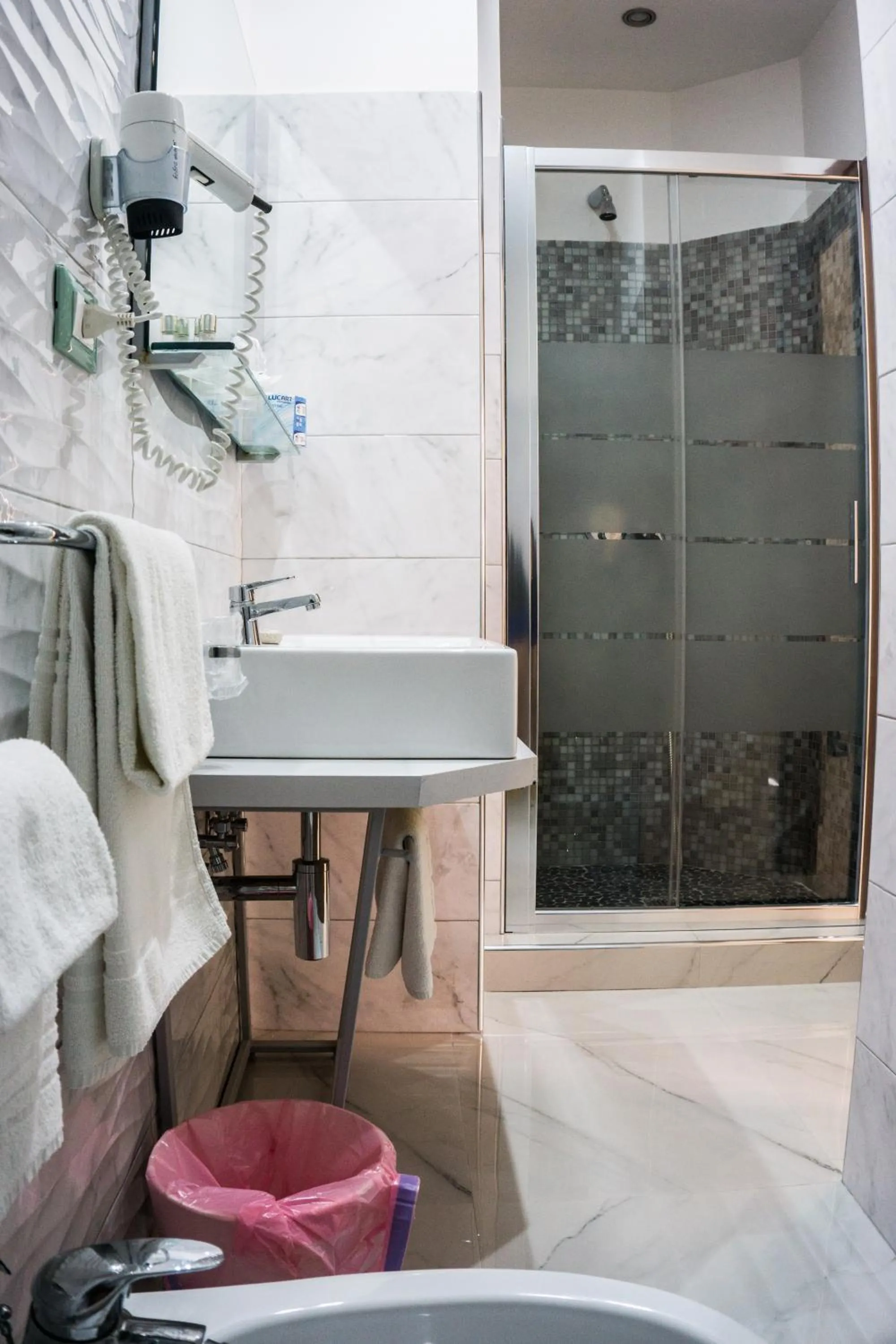 Shower in IG-Tysandros Apartments