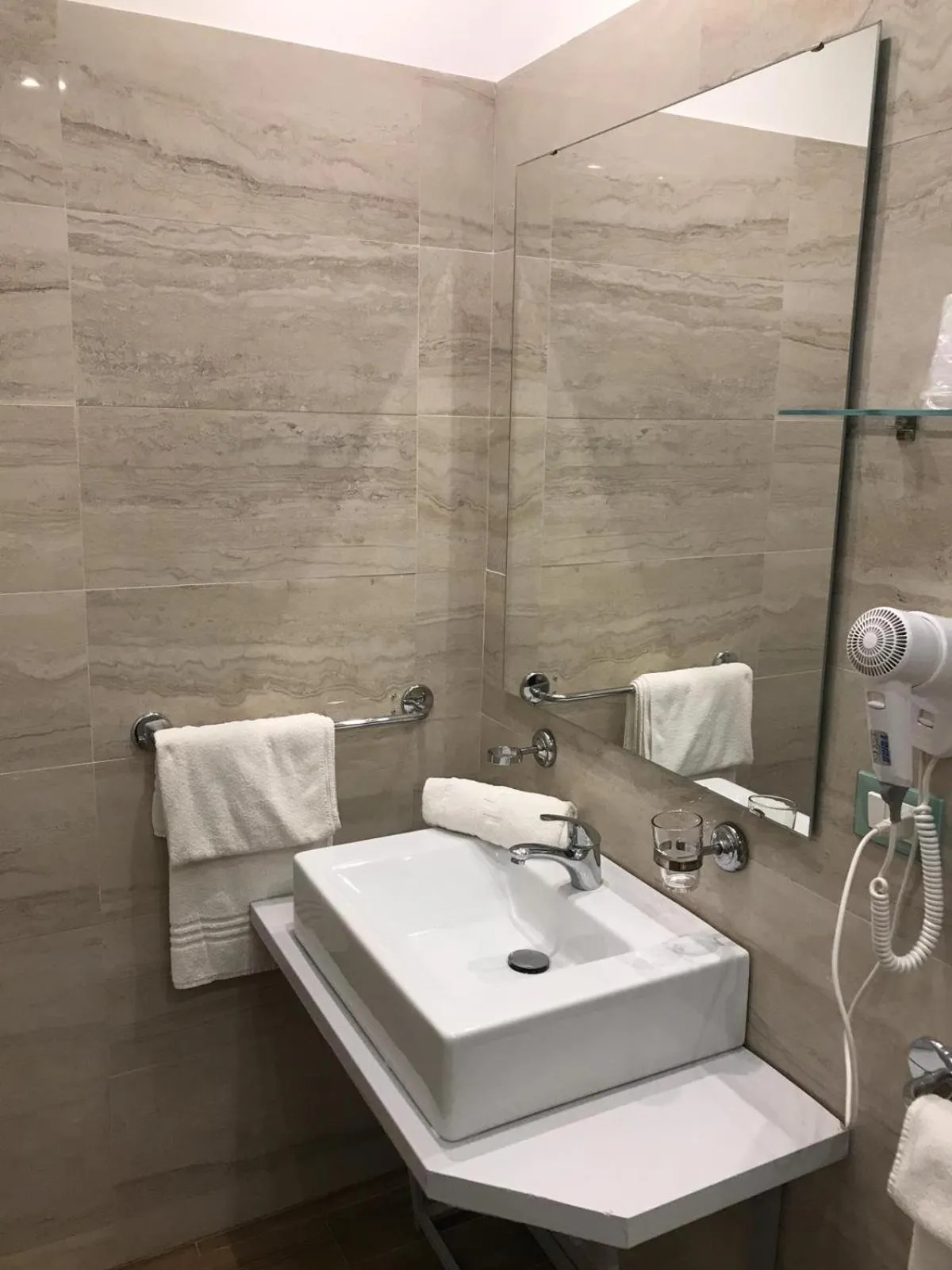 Bathroom in IG-Tysandros Apartments