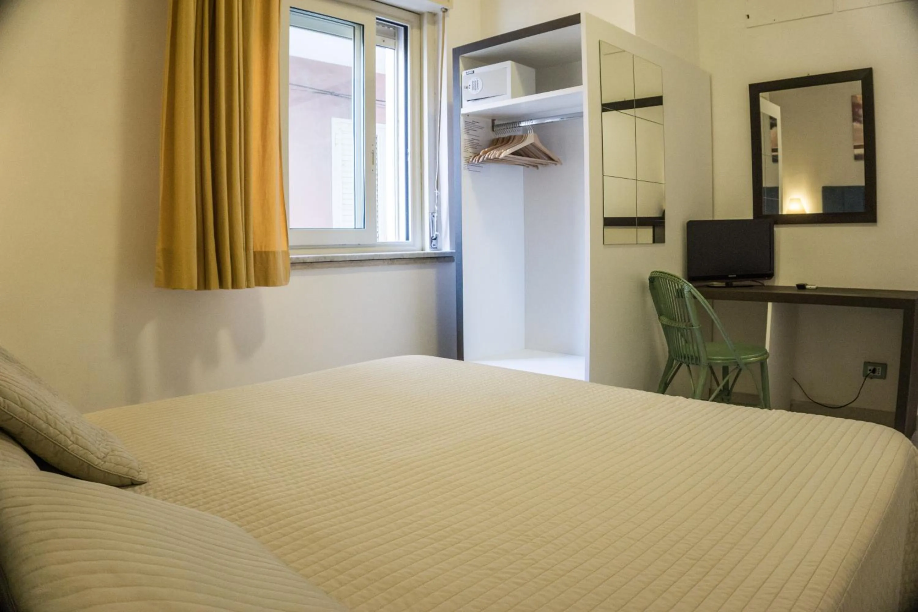 Photo of the whole room, Bed in IG-Tysandros Apartments