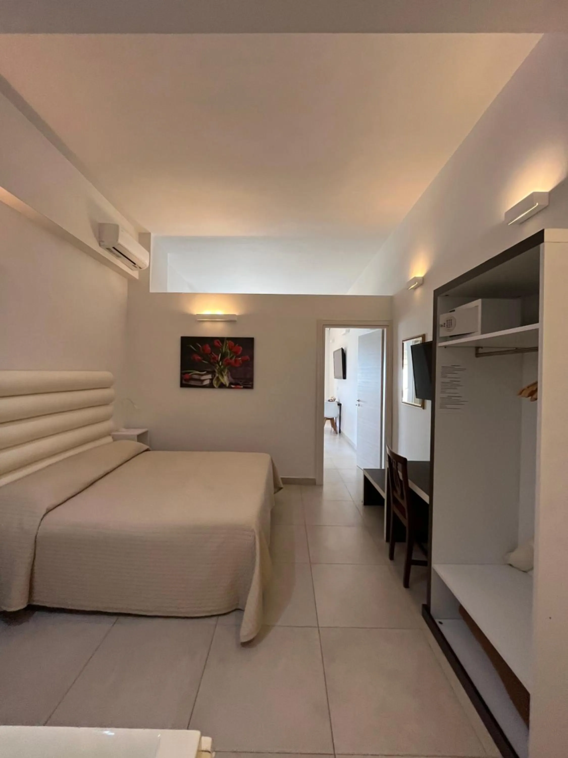 Bedroom, Bed in IG-Tysandros Apartments