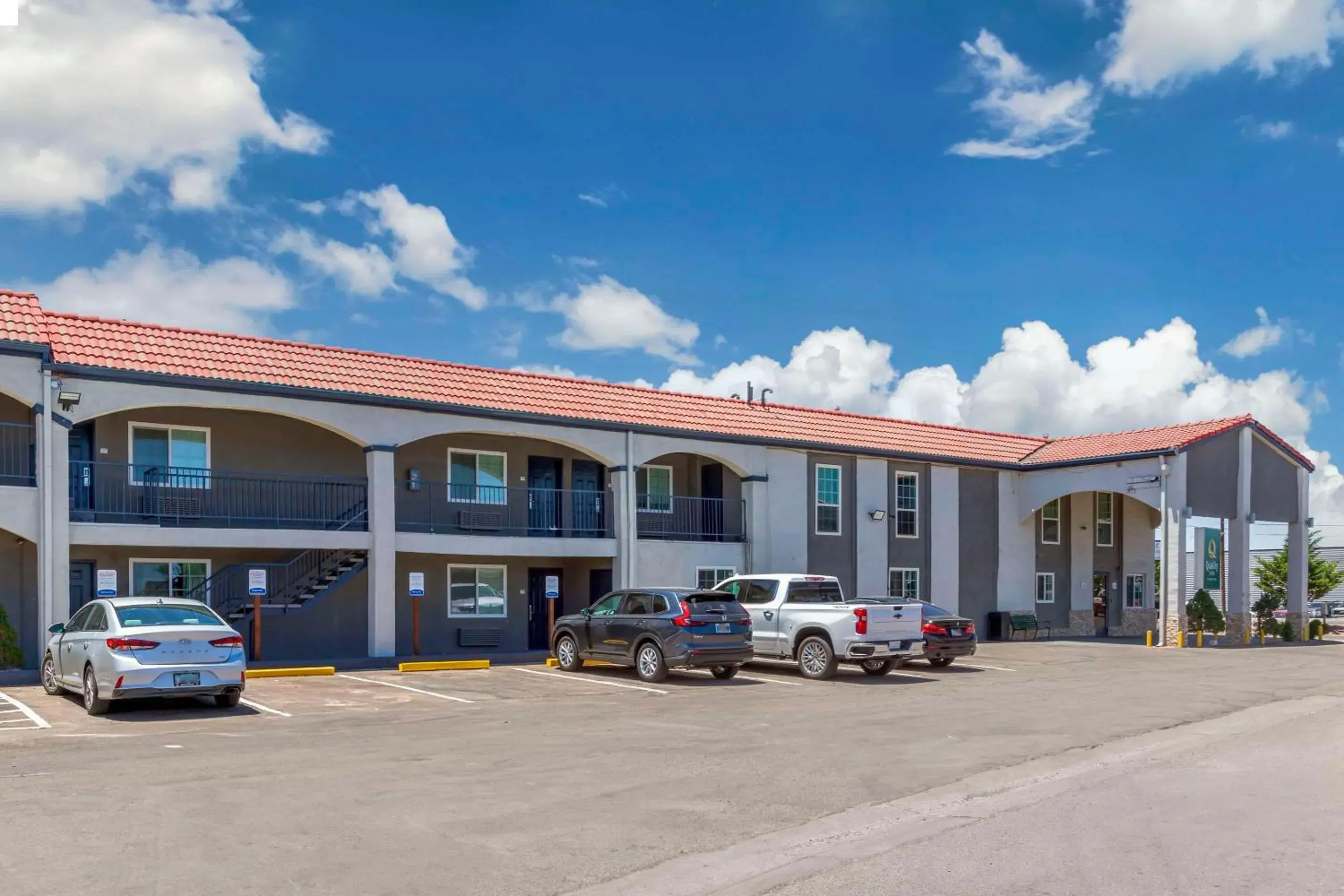 Property building in Quality Inn Show Low Property building in Quality Inn Show Low