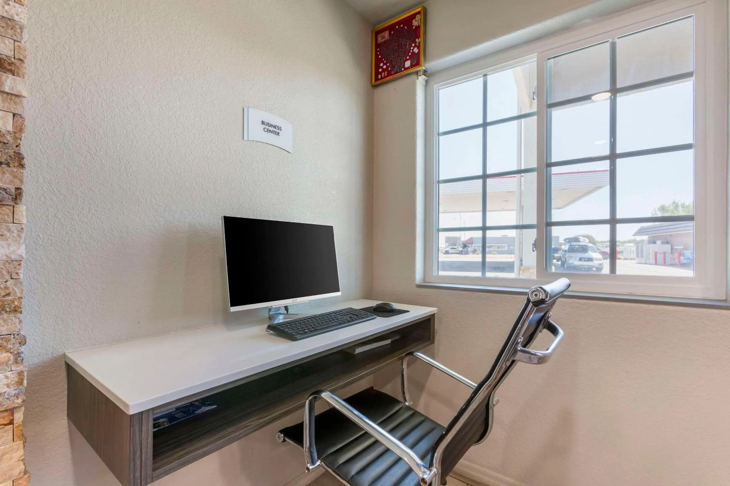 Business facilities in Quality Inn Show Low