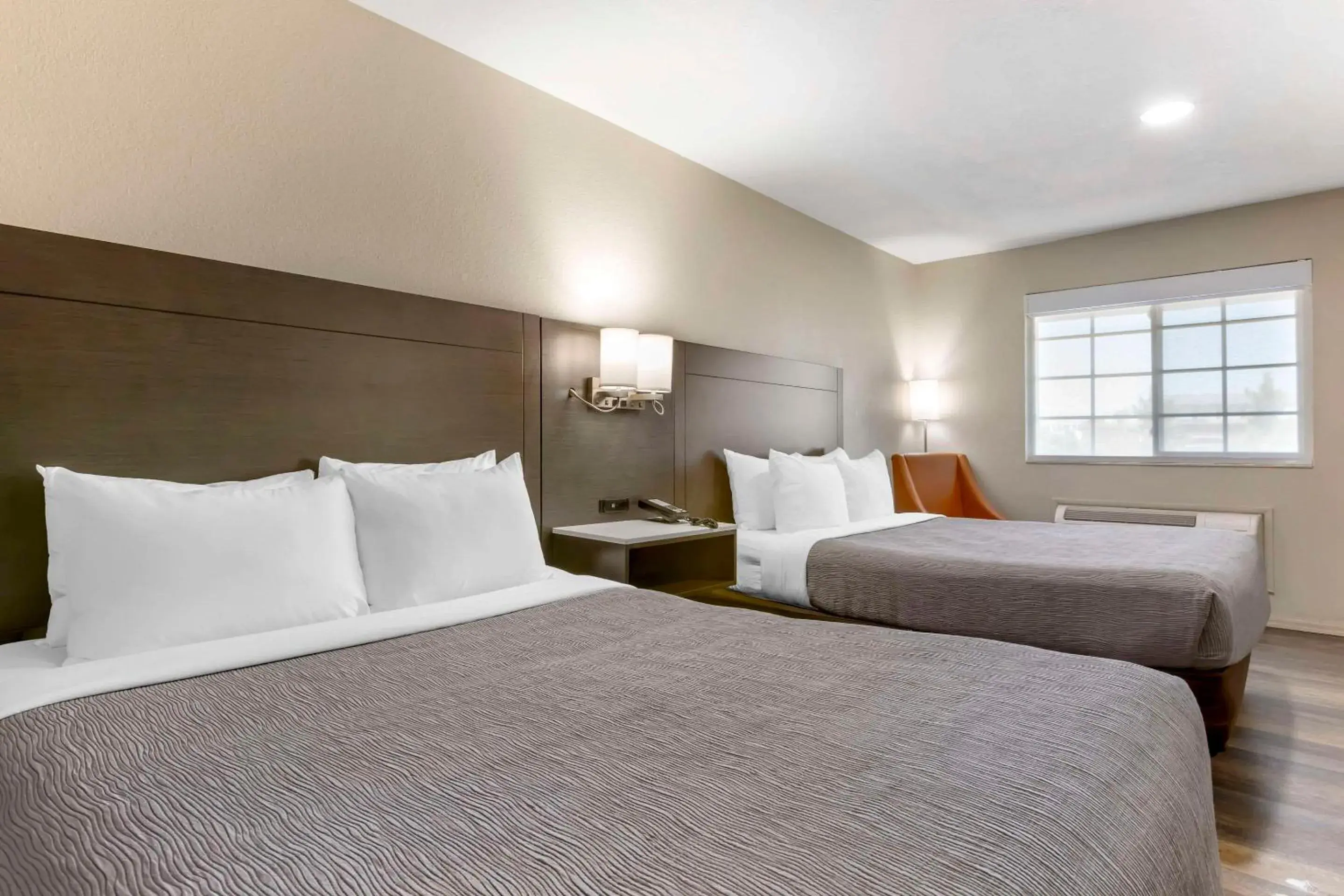 Bedroom, Bed in Quality Inn Show Low Bedroom, Bed in Quality Inn Show Low