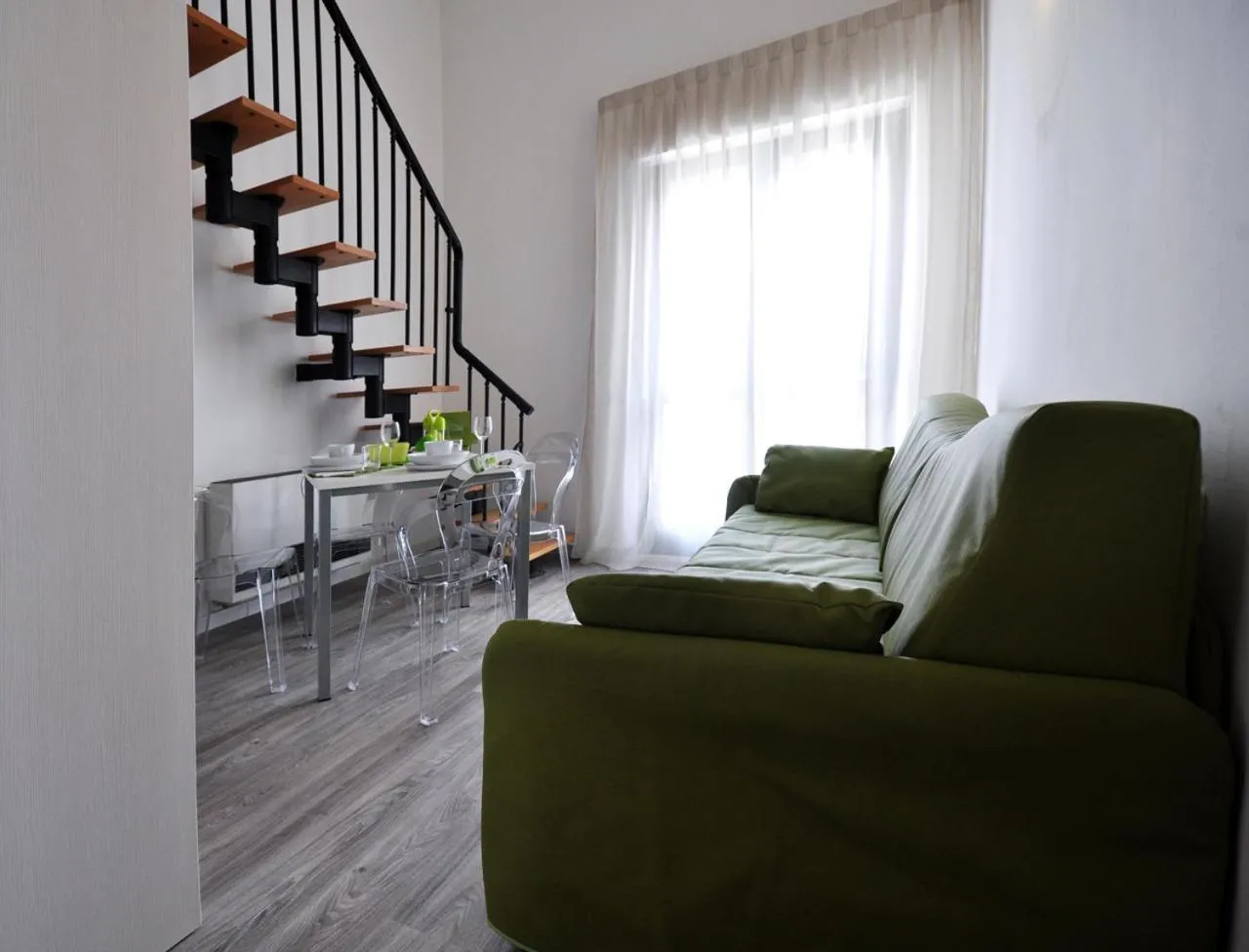 One-Bedroom Apartment - Split Level in Eden Park