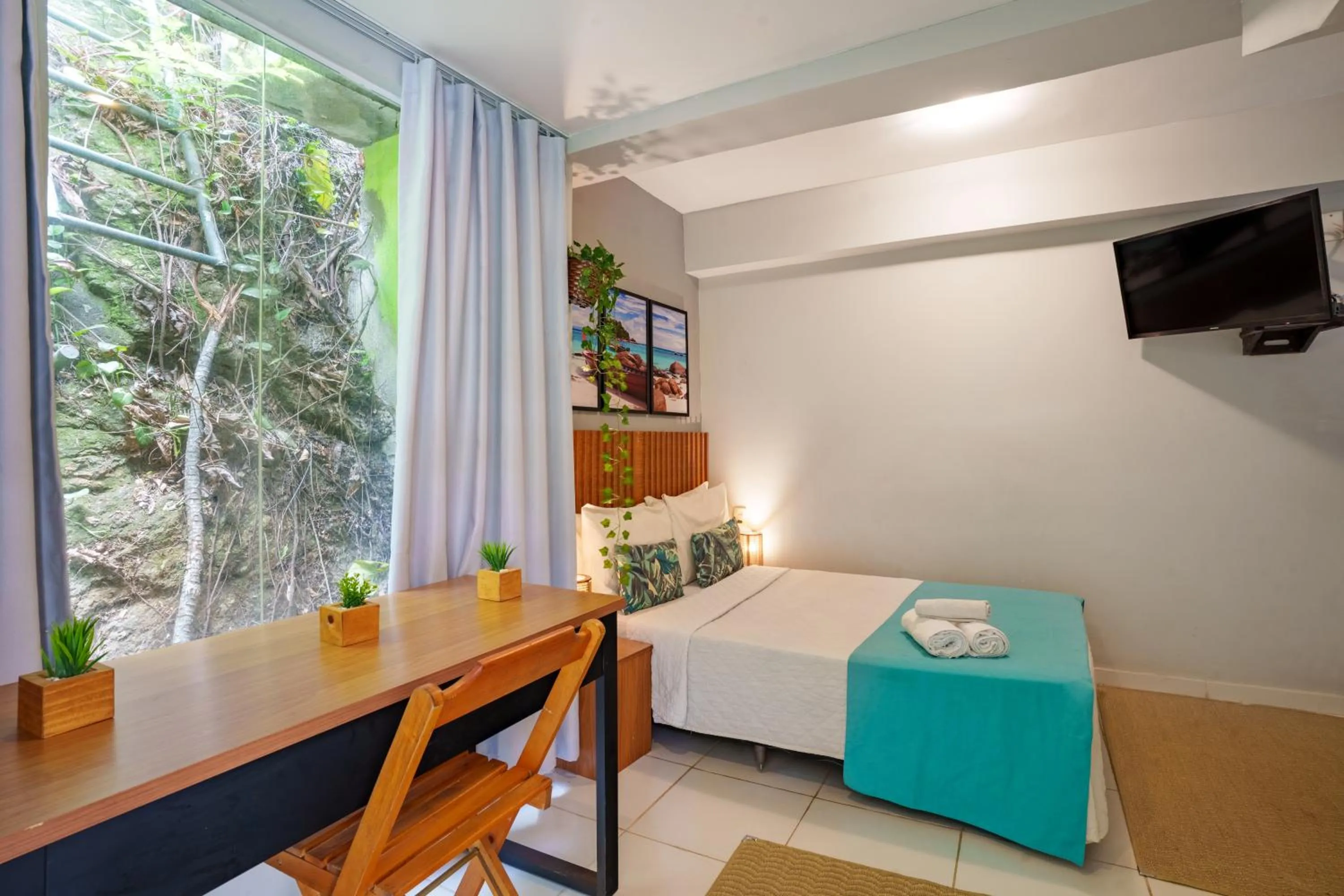 Bed in Bamboo Rio Hostel