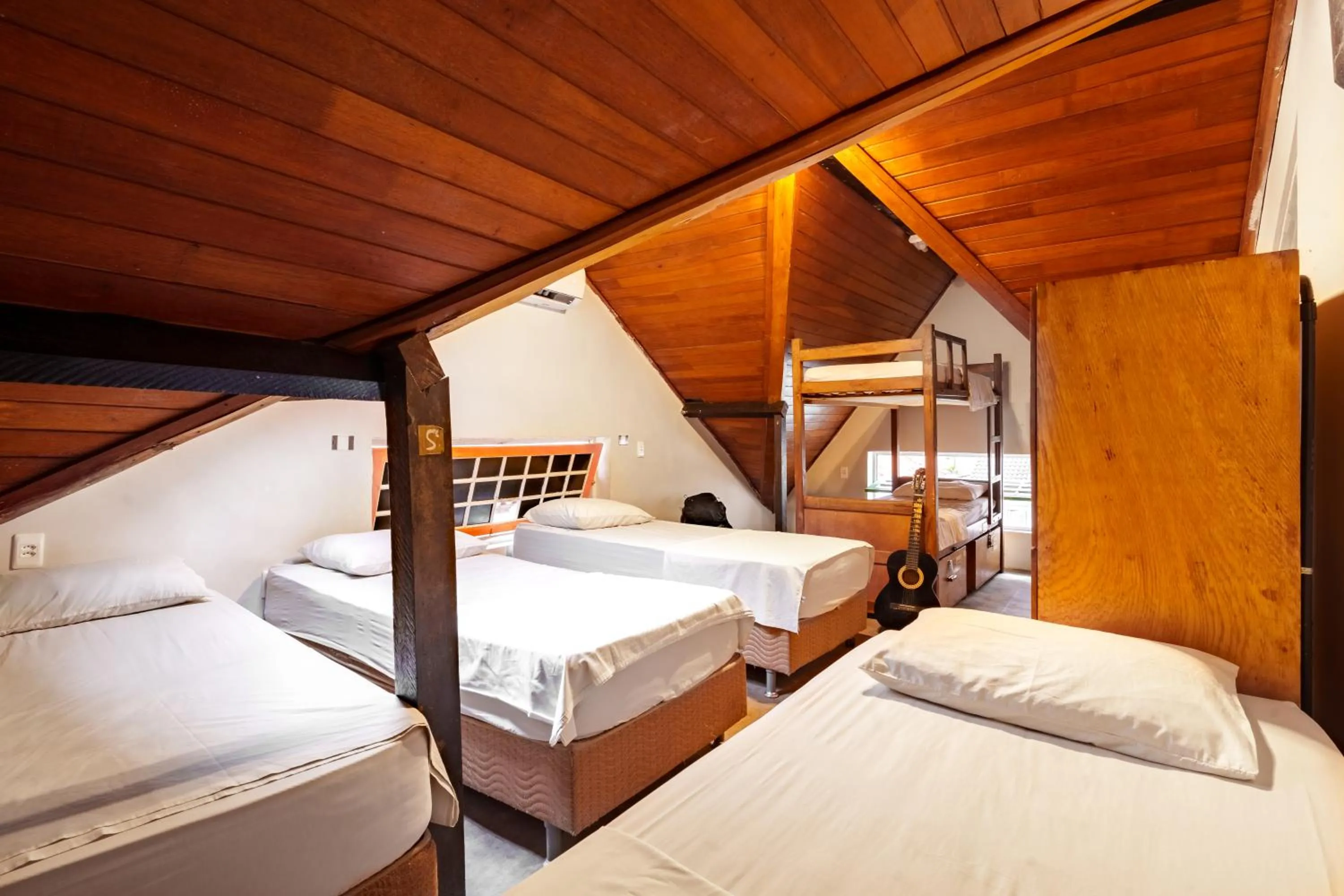 Bed in Bamboo Rio Hostel