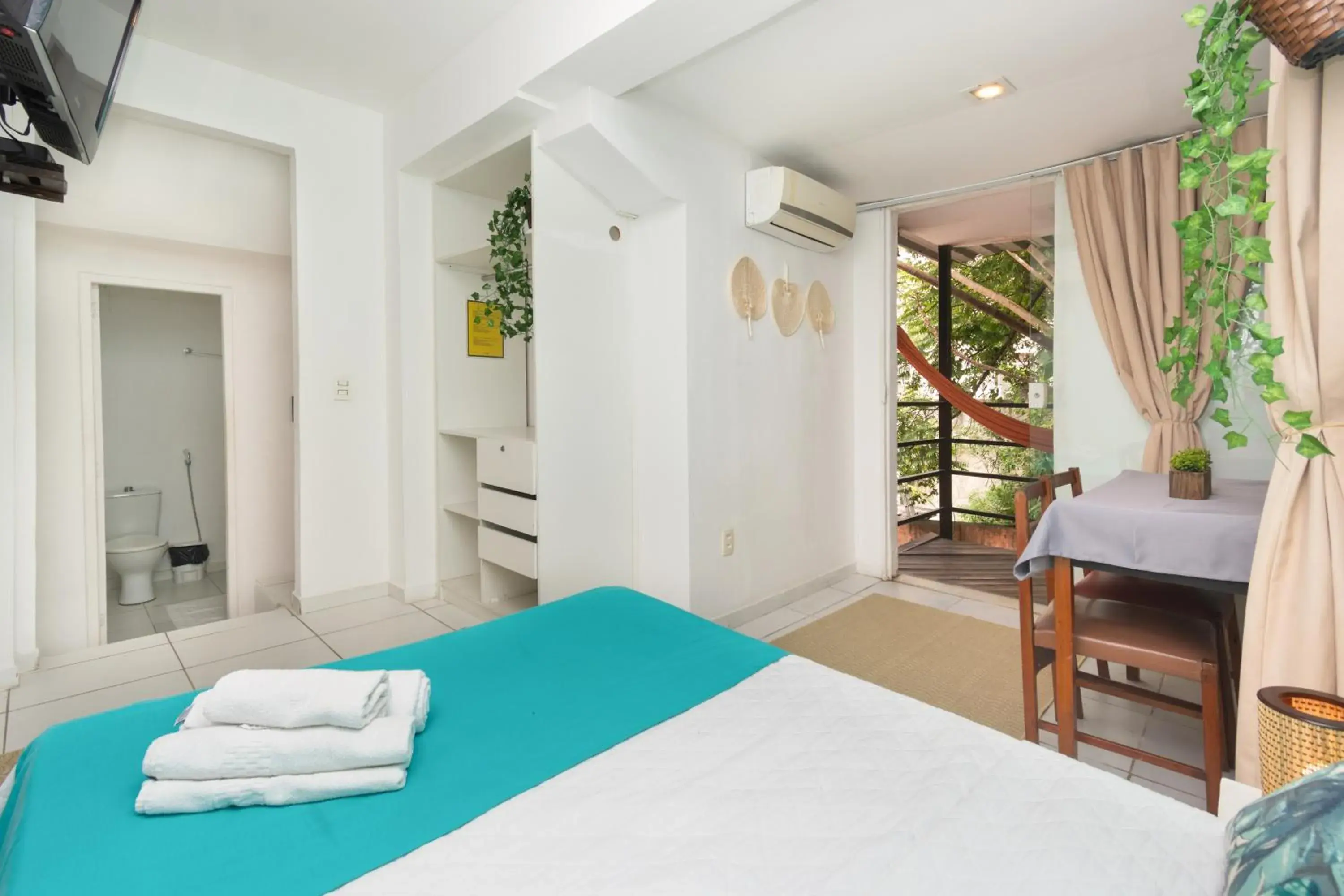 Photo of the whole room, Bed in Bamboo Rio Hostel Photo of the whole room, Bed in Bamboo Rio Hostel