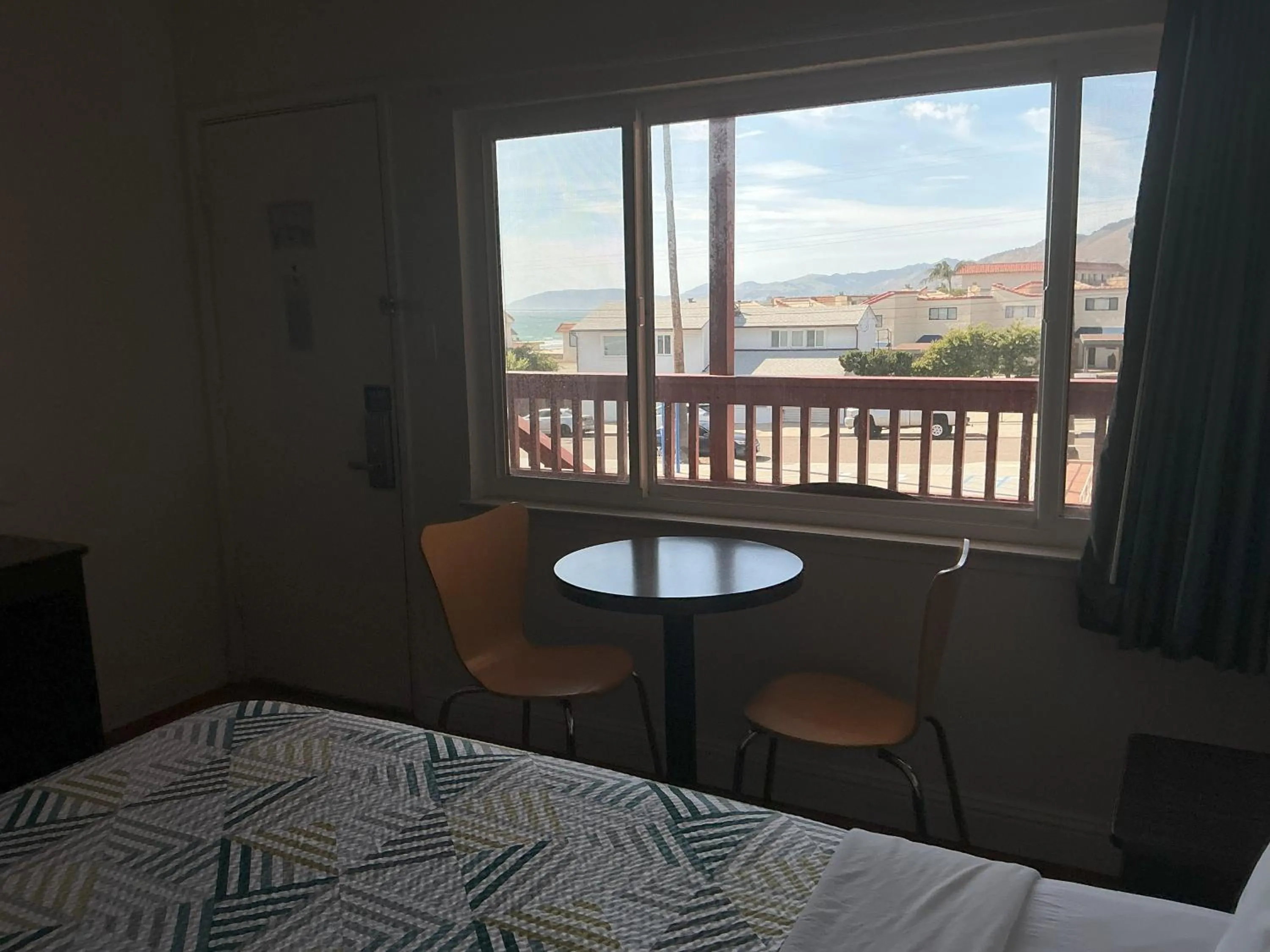 Seating area, Bed in Main & Salt