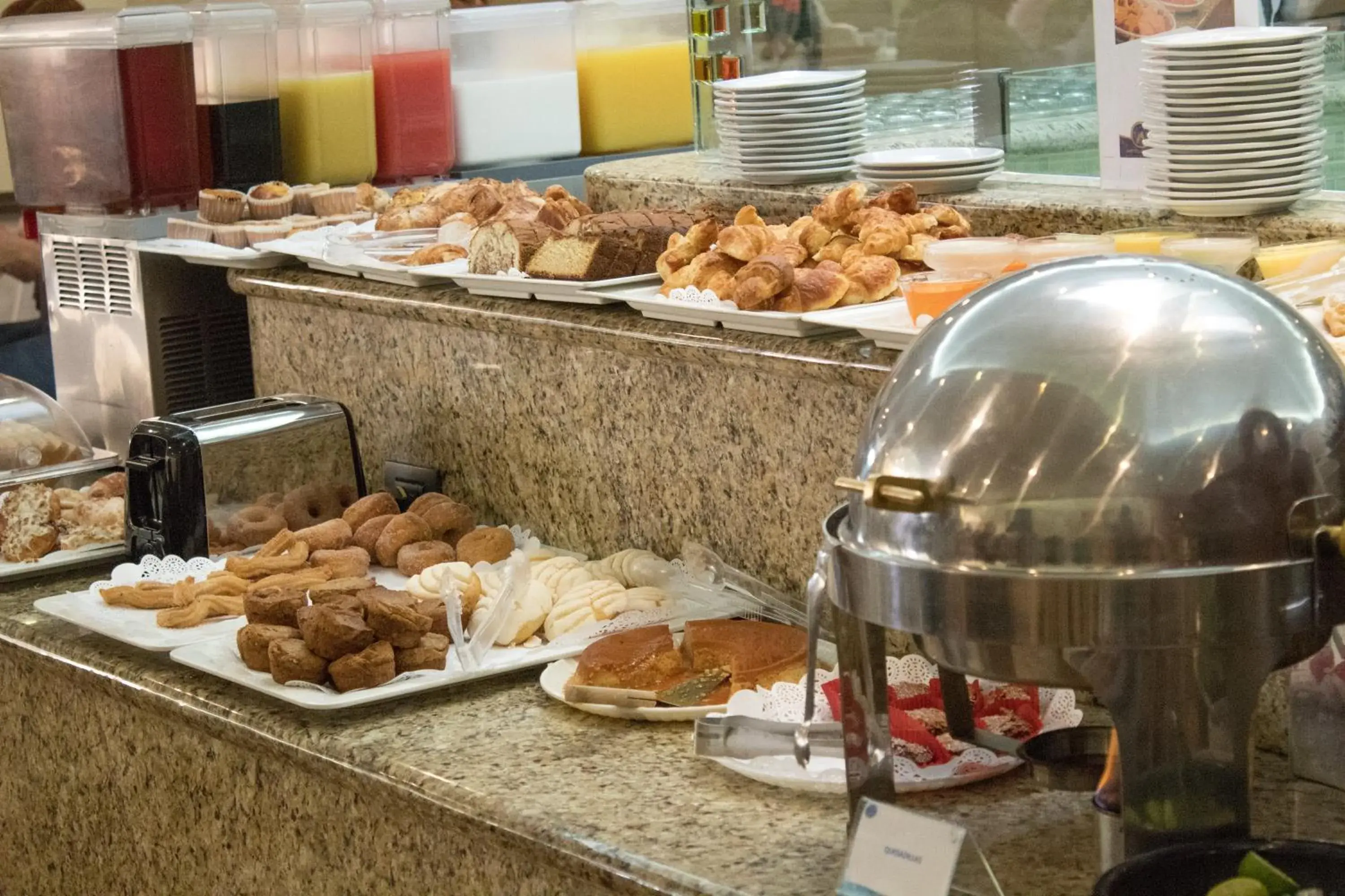 Restaurant/places to eat in Hotel Mirage - Centro Histórico de Querétaro Restaurant/places to eat in Hotel Mirage - Centro Histórico de Querétaro