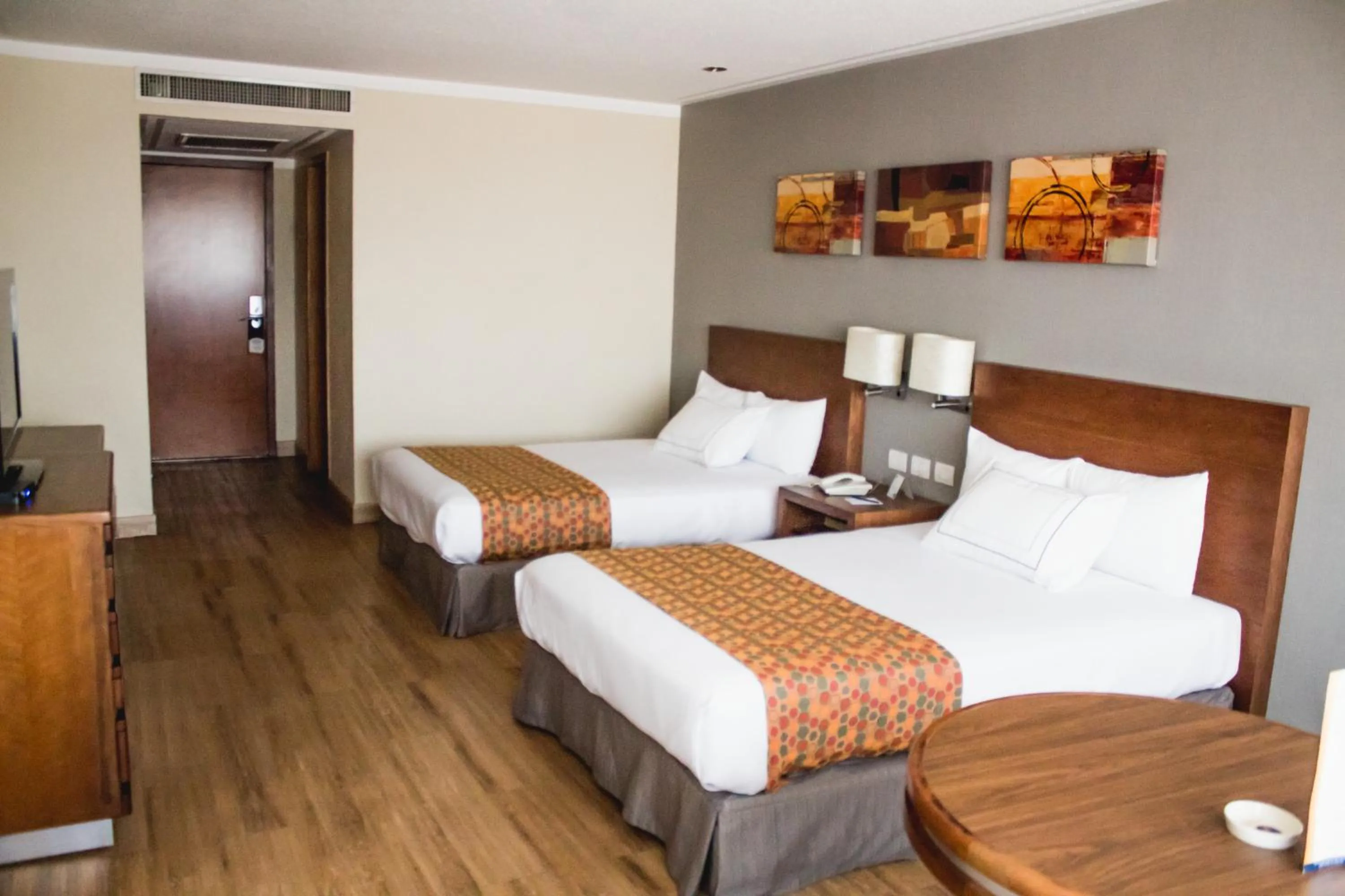 Bed in Hotel Mirage - Centro Histórico de Querétaro