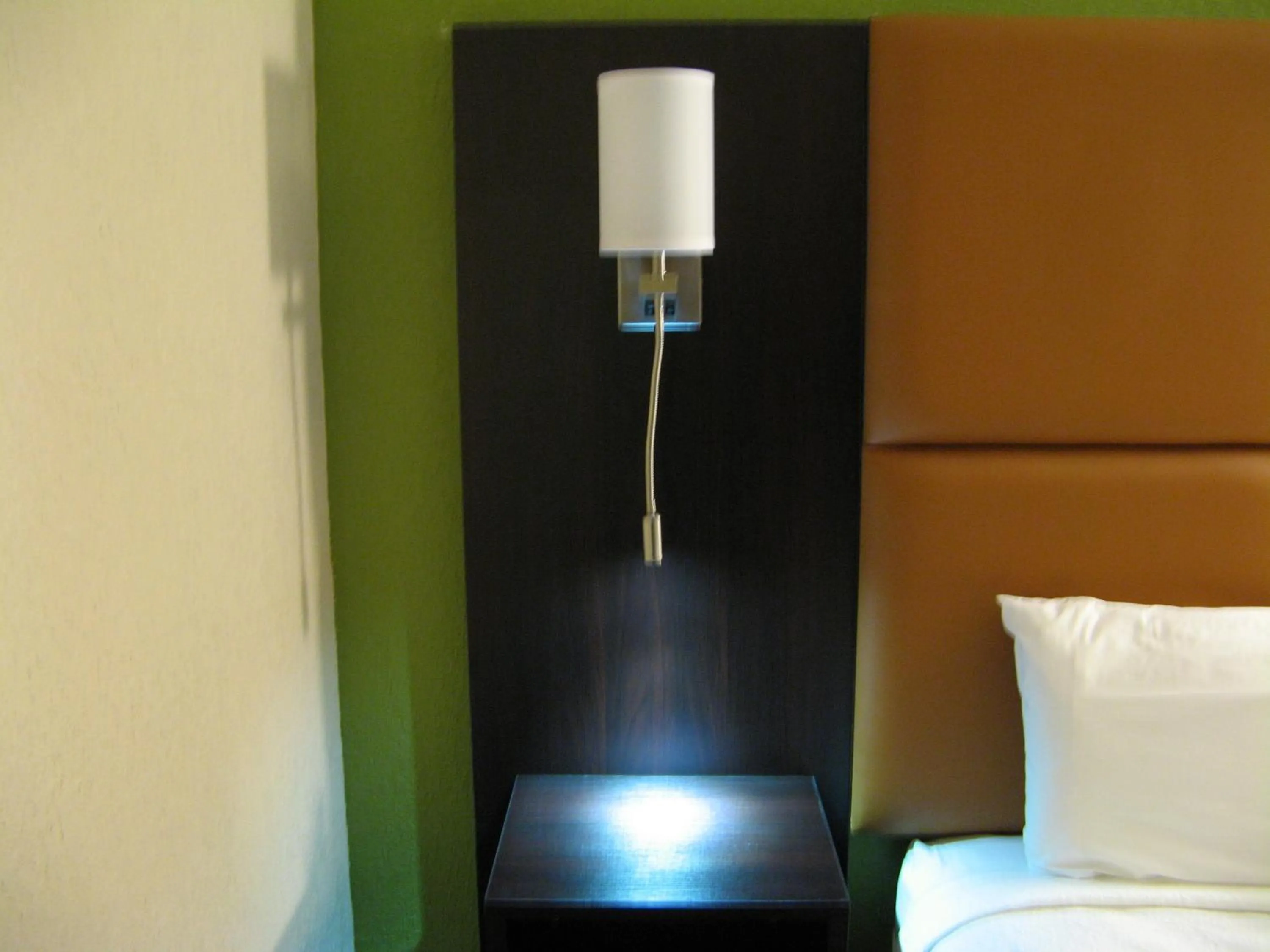 Bed in Inn at Portland