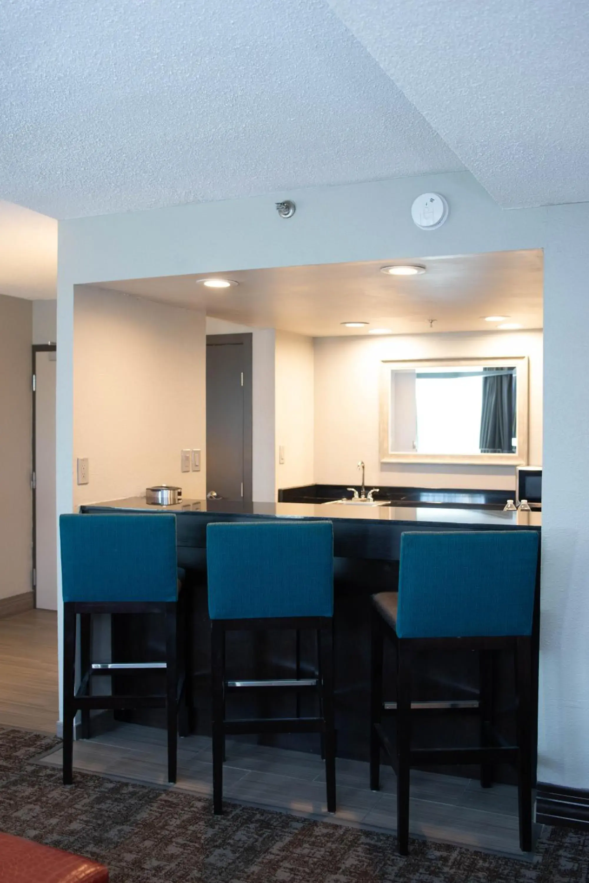 Property building in DoubleTree by Hilton Hotel Oak Ridge - Knoxville Property building in DoubleTree by Hilton Hotel Oak Ridge - Knoxville