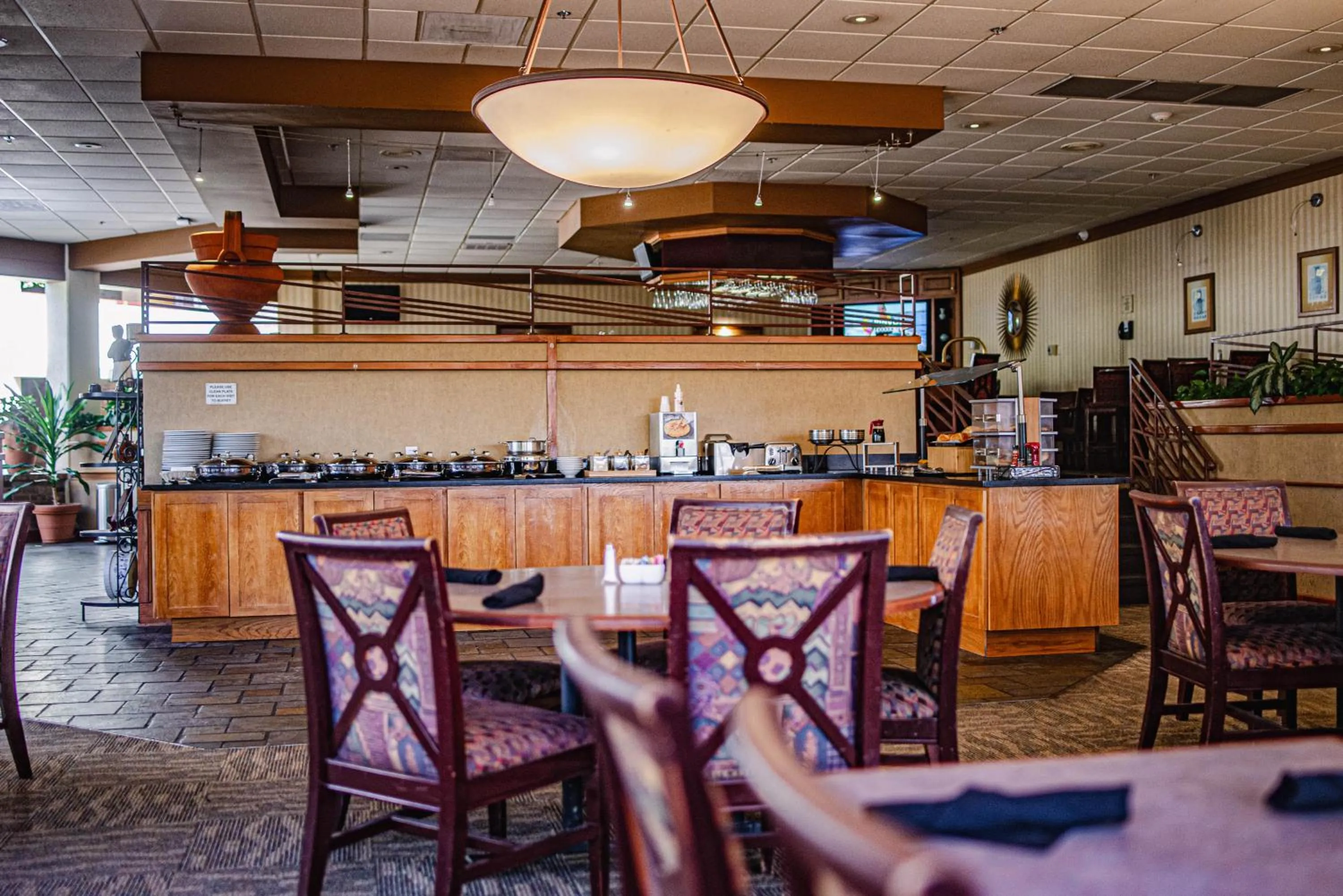Restaurant/places to eat in DoubleTree by Hilton Hotel Oak Ridge - Knoxville