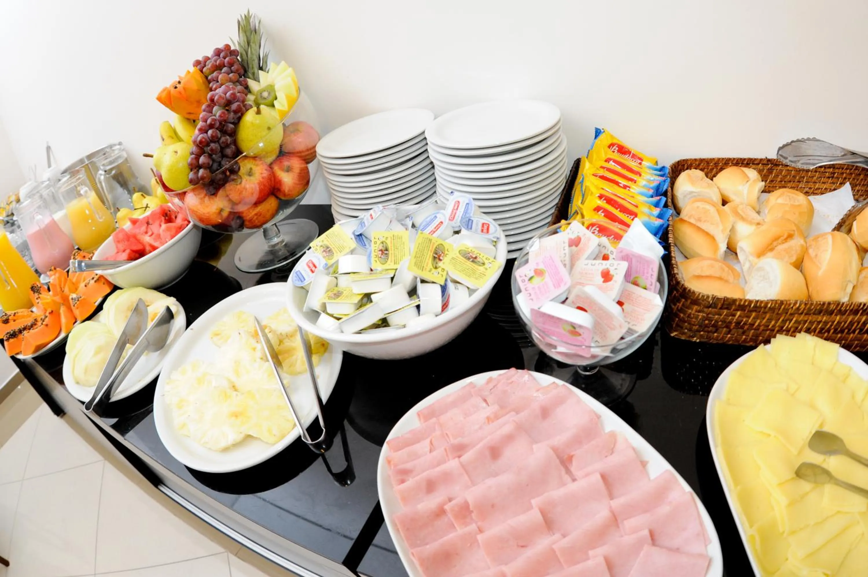 Food in Faria Lima Flat Service