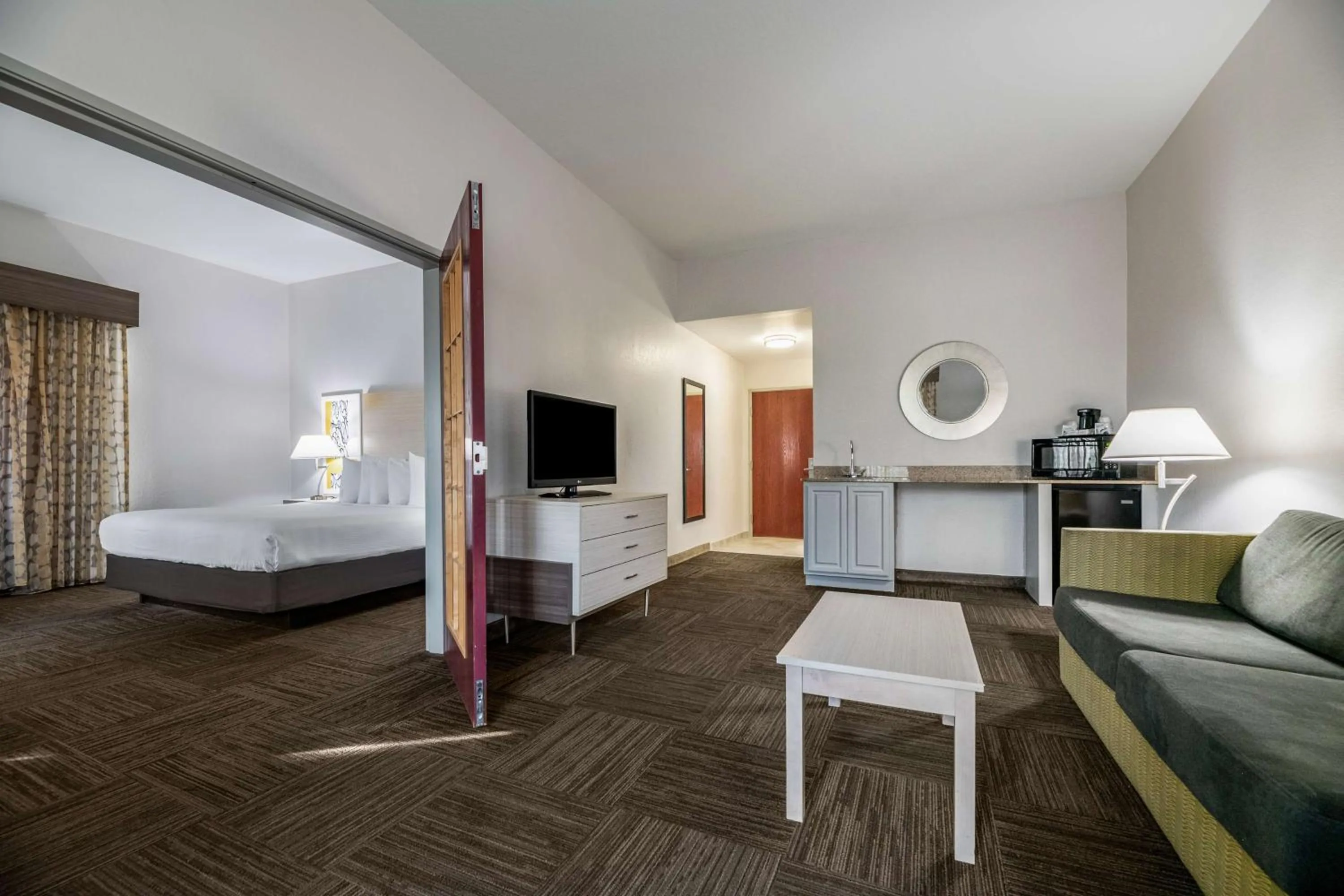 Other, Bed in Best Western Auburndale Inn & Suites