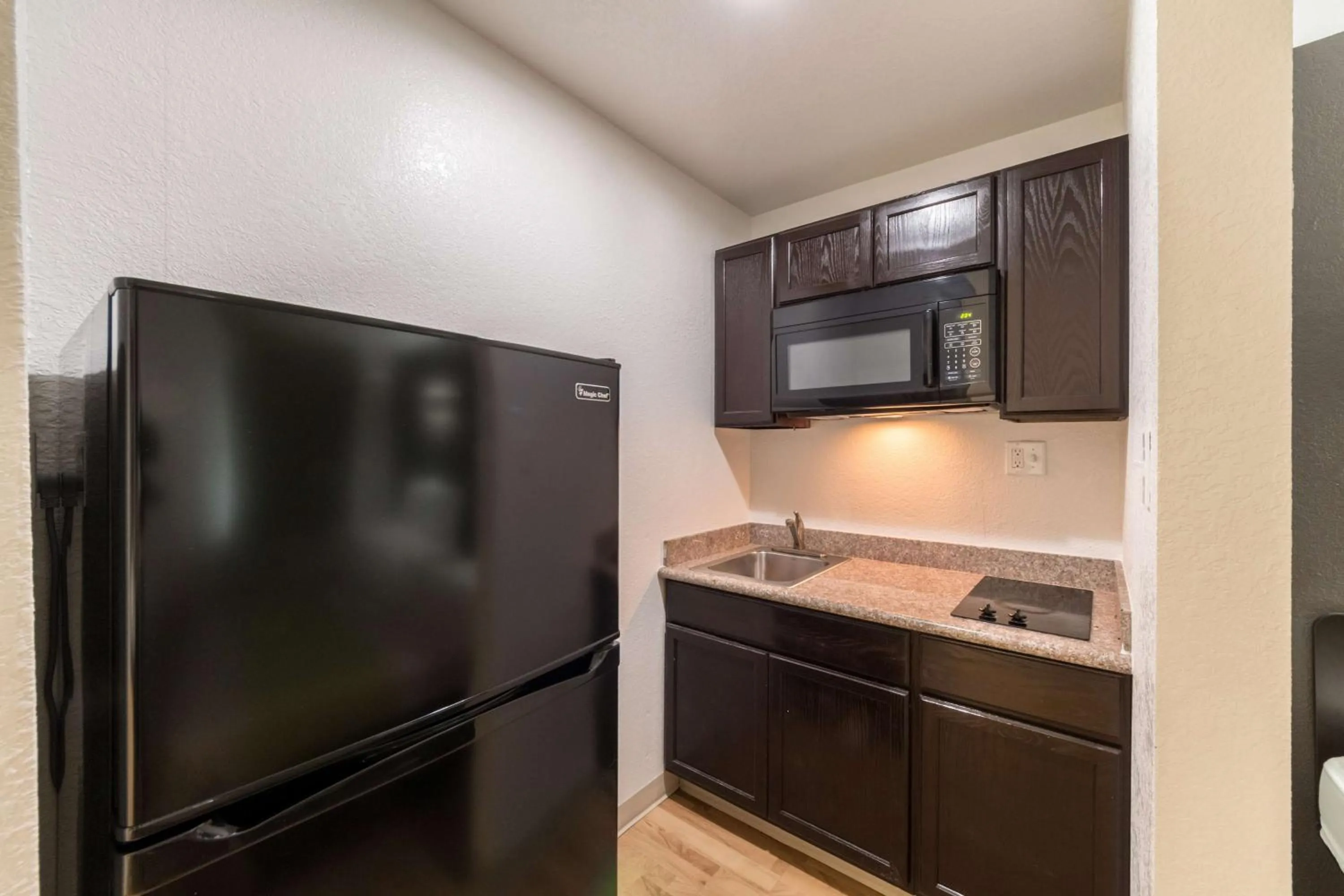 Kitchen or kitchenette in Studio 6-San Antonio, TX - Fort Sam Houston Area