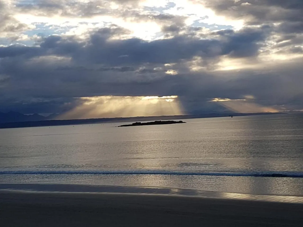 Beach in Eagle's Rest
