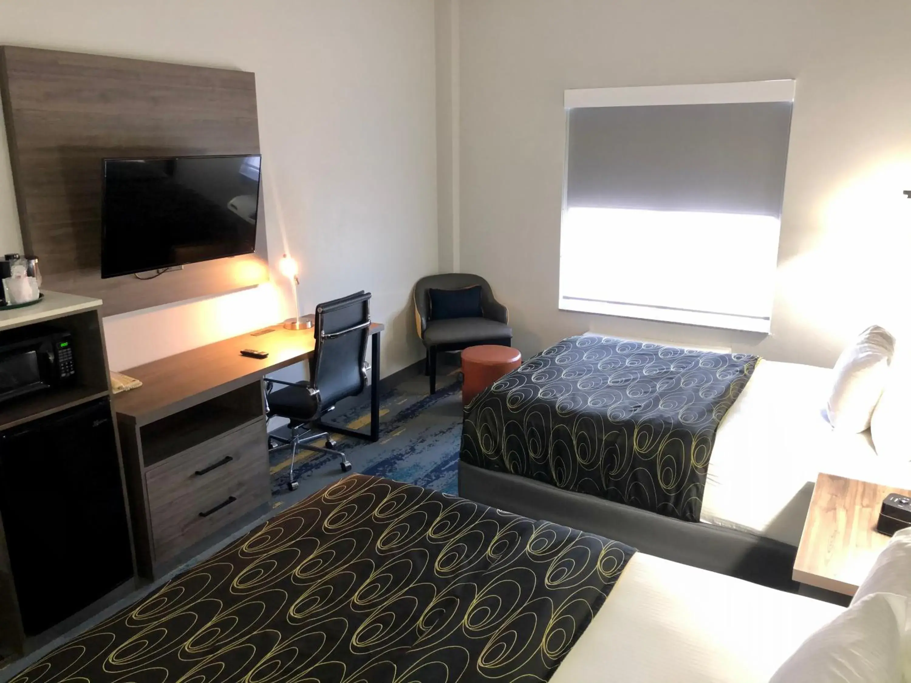 Bedroom, Bed in La Quinta by Wyndham Tampa Central Bedroom, Bed in La Quinta by Wyndham Tampa Central