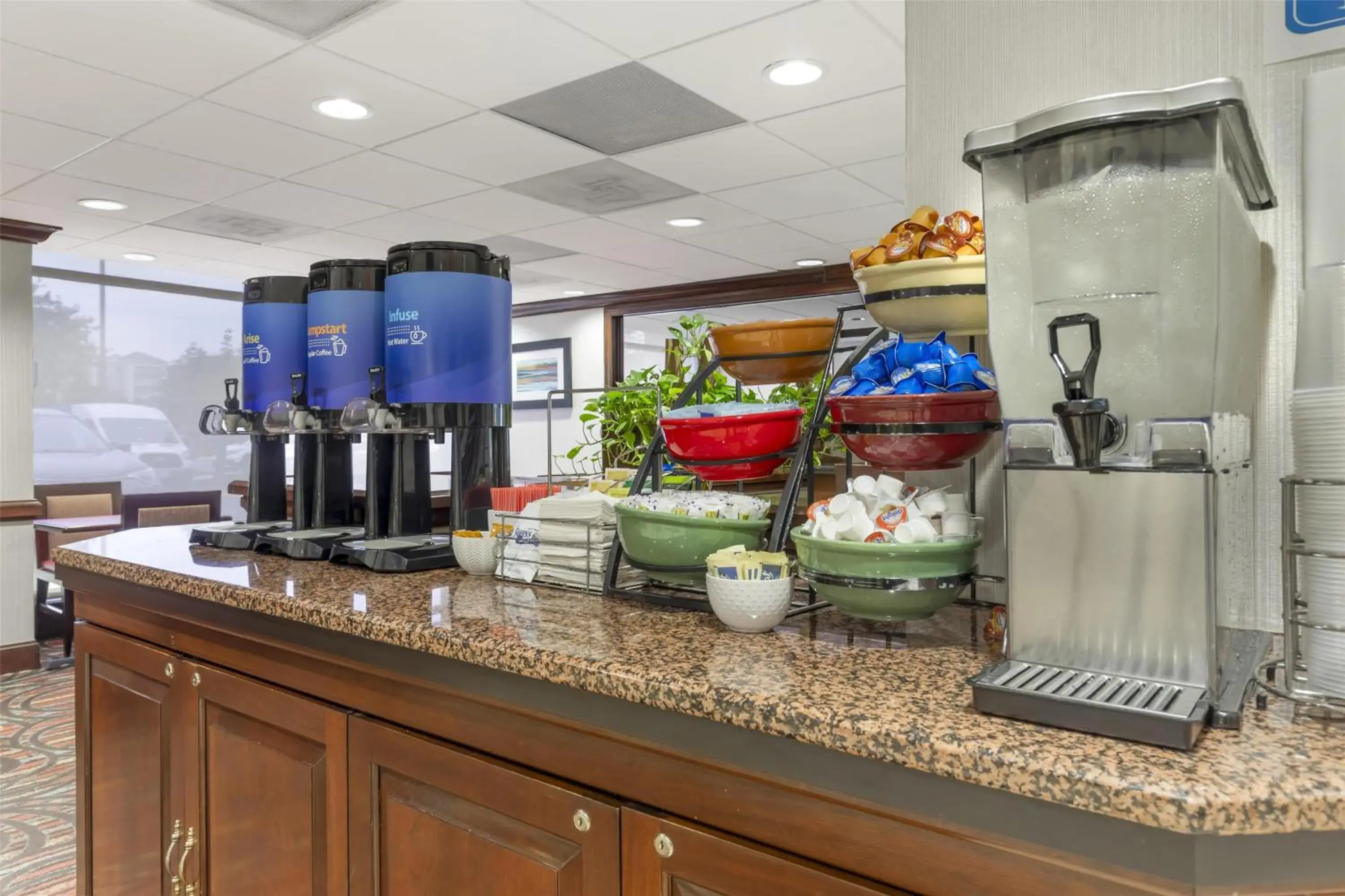 Breakfast in Best Western Dulles Airport Inn Breakfast in Best Western Dulles Airport Inn