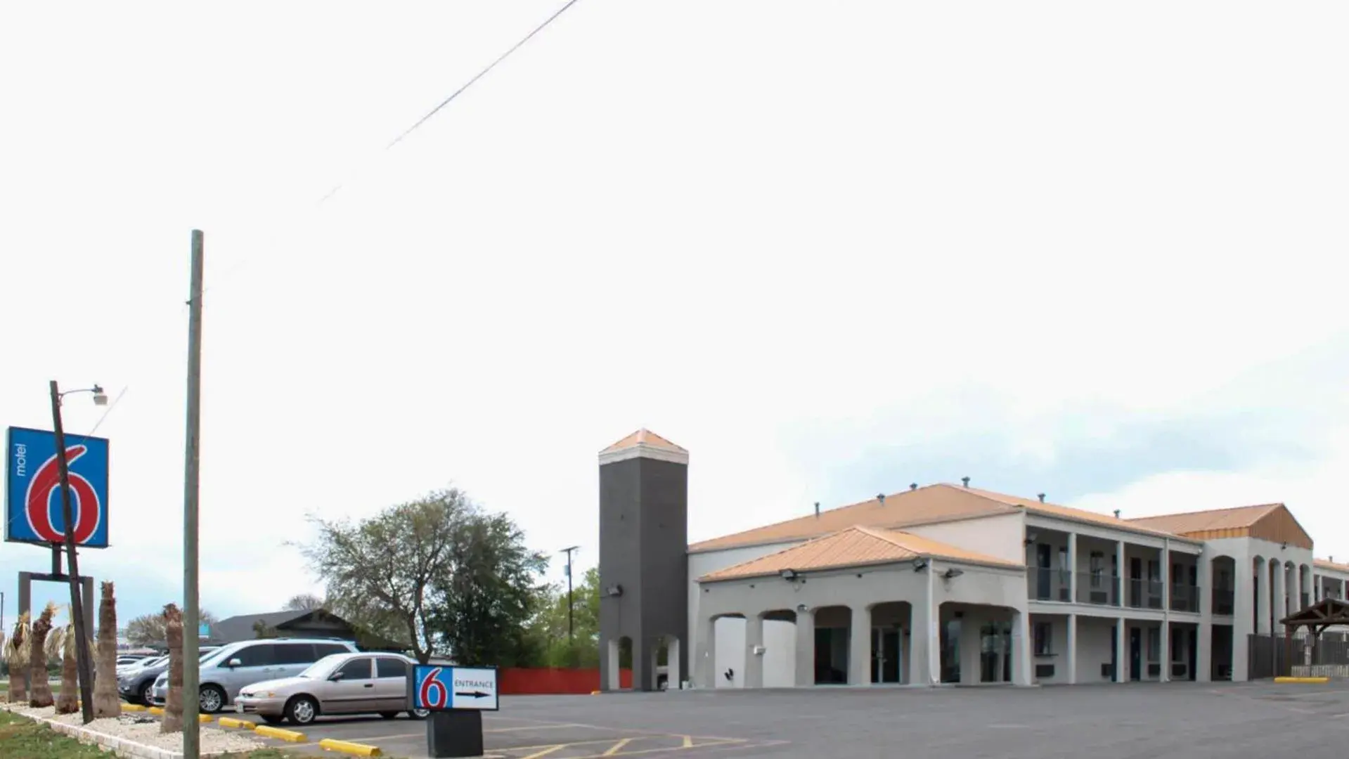 Property building in Motel 6-Round Rock, TX Property building in Motel 6-Round Rock, TX