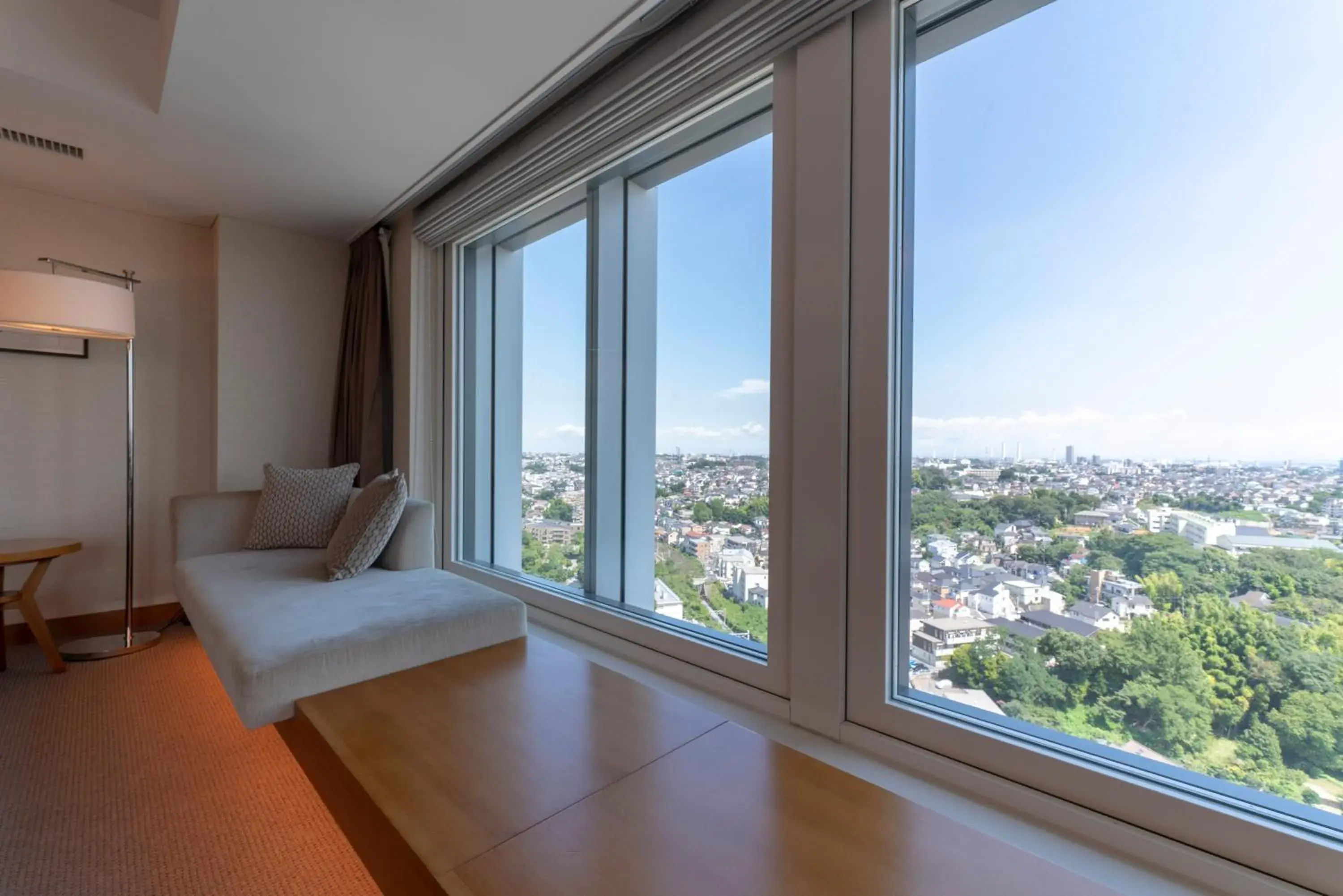 City view, Bed in Hotel Associa Shin-Yokohama City view, Bed in Hotel Associa Shin-Yokohama