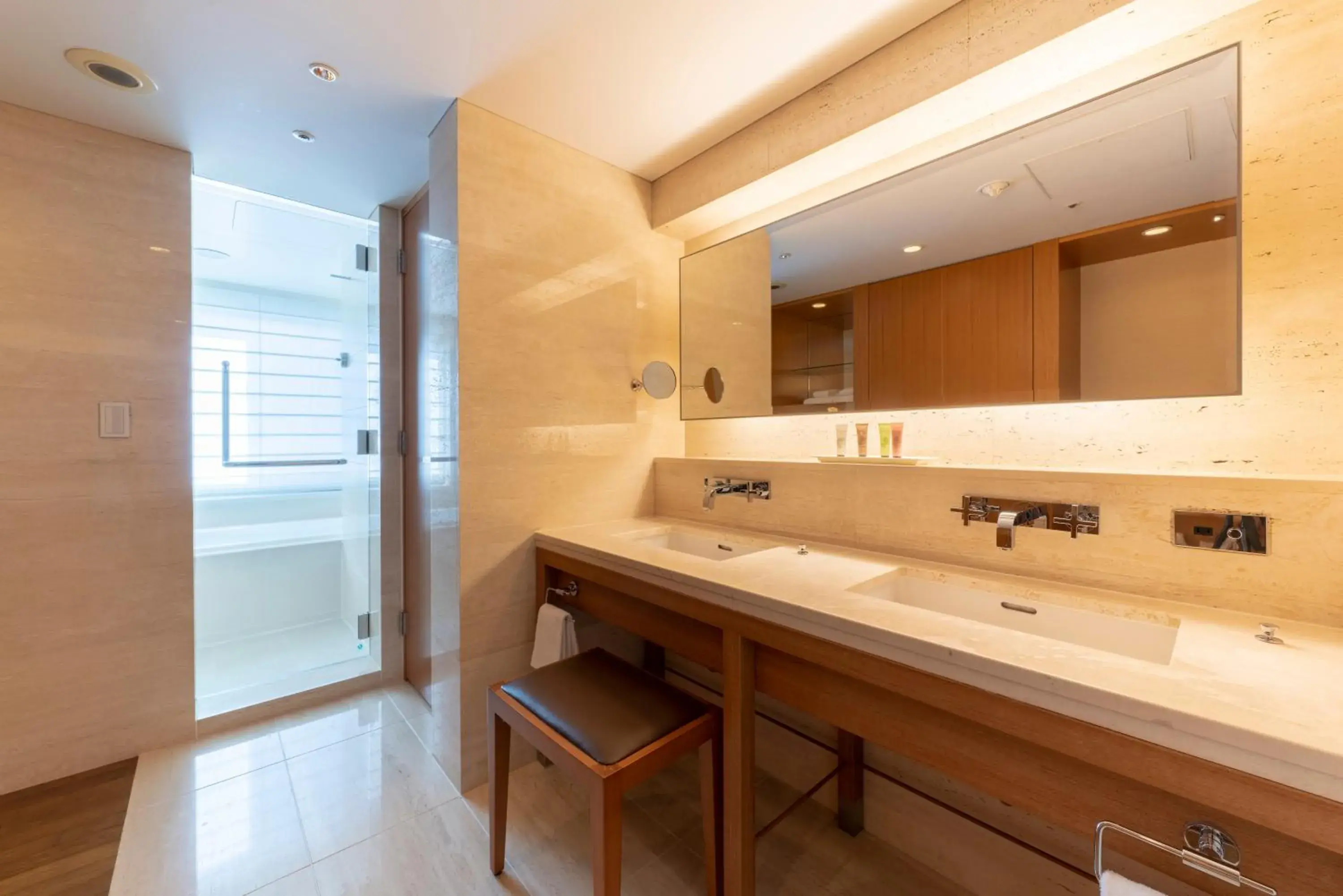 Bathroom in Hotel Associa Shin-Yokohama Bathroom in Hotel Associa Shin-Yokohama