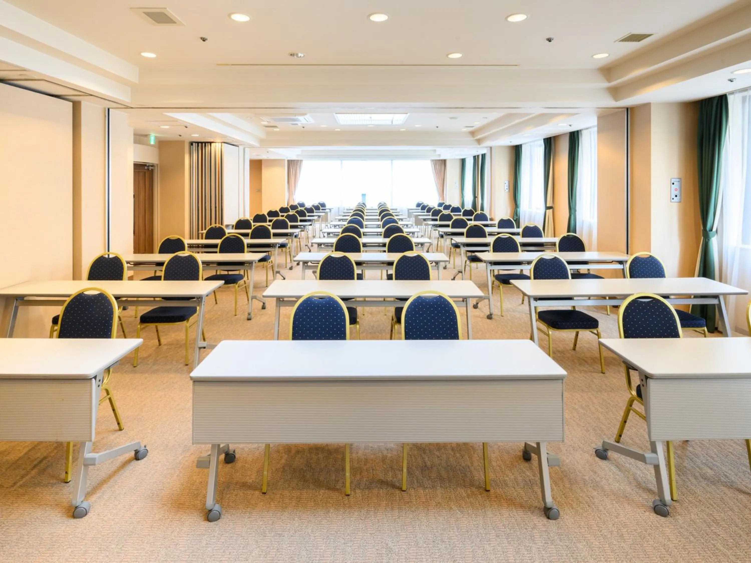 Meeting/conference room in Chisun Hotel Hiroshima