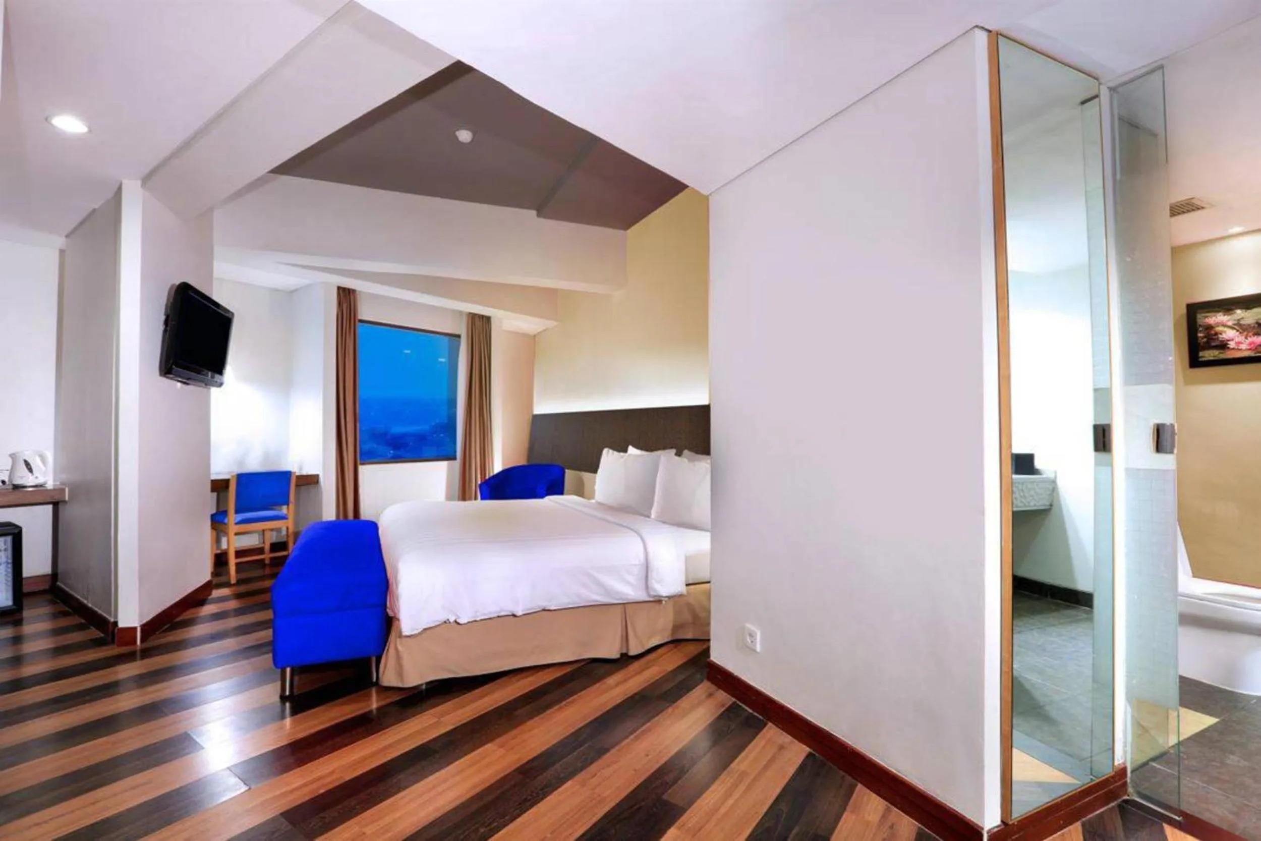 Bedroom, Bed in Aston Palembang Hotel & Conference Centre